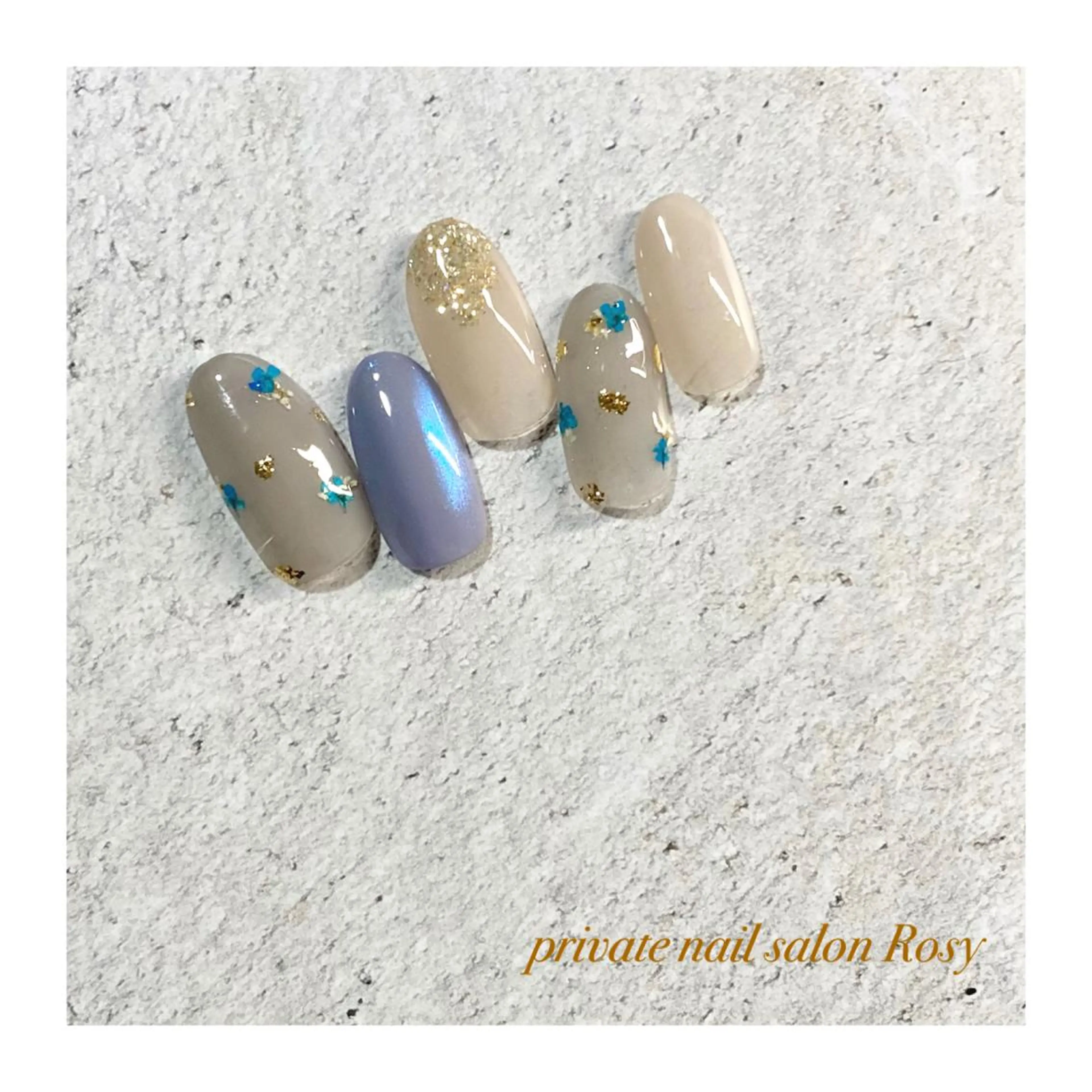 ネイル 🌹 𝕄𝕒𝕚のネイルデザイン
