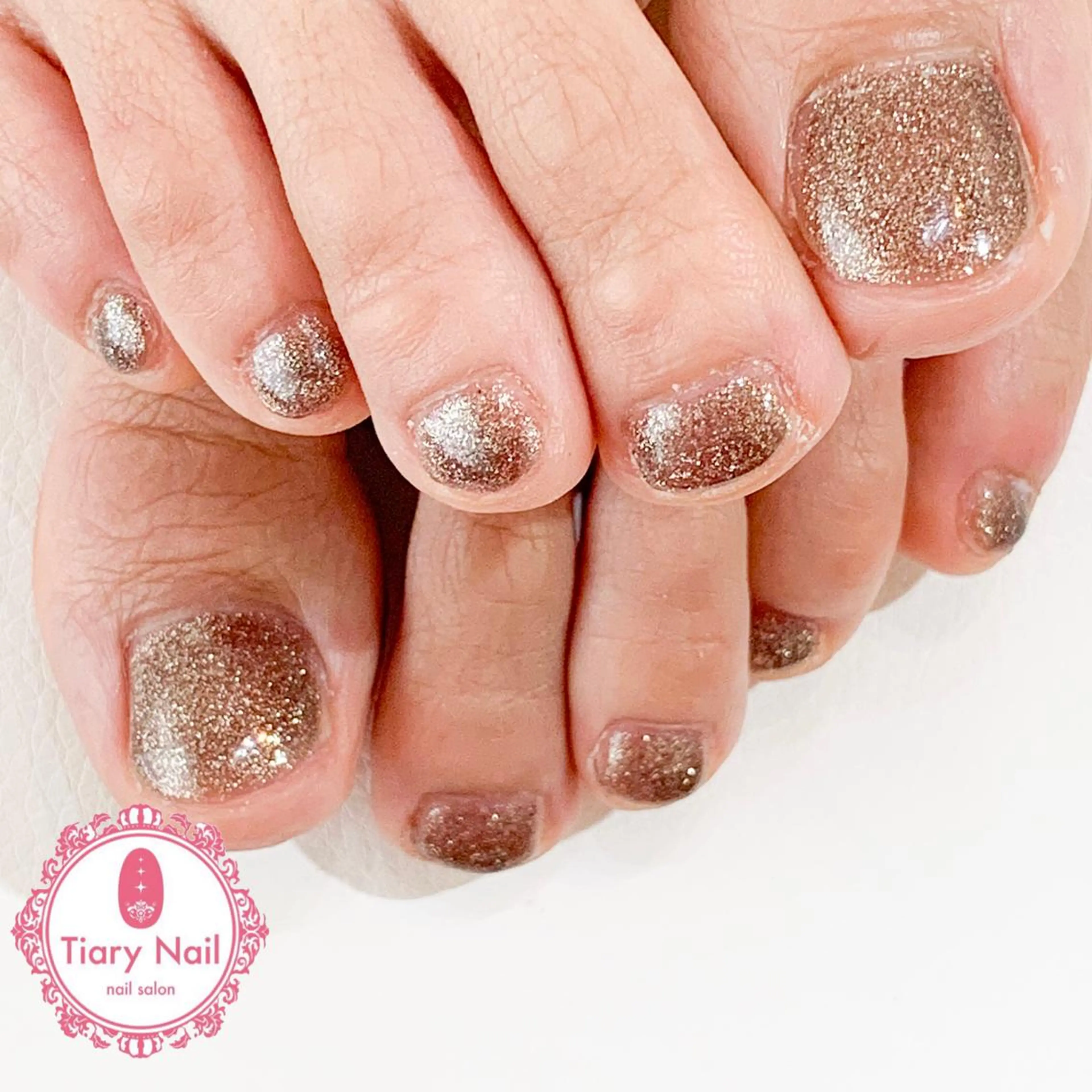 ネイル 💗🪽Tiary Nail🪽💗のネイルデザイン