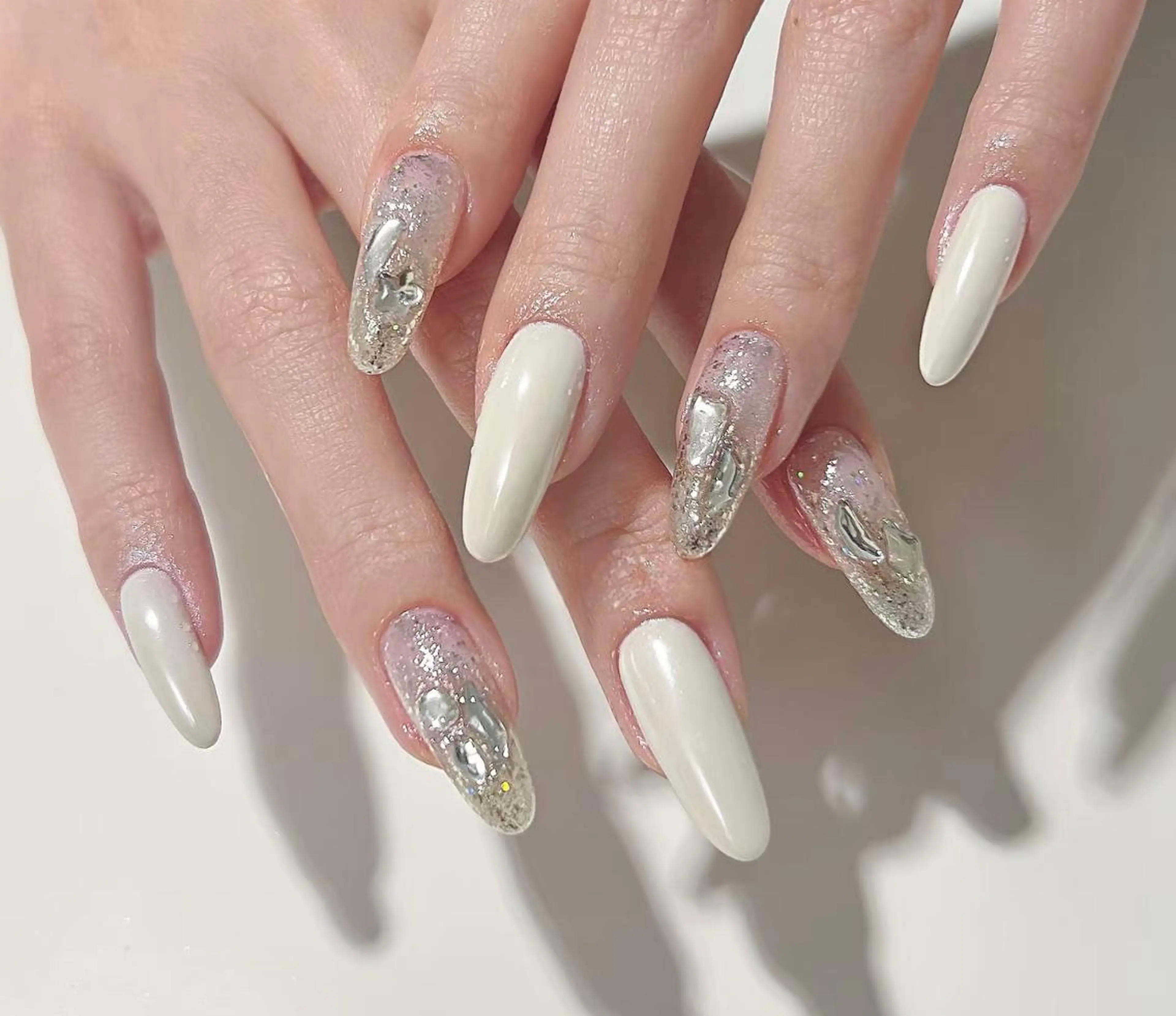 ネイル ハンドネイル 西村 桜子のネイルデザイン