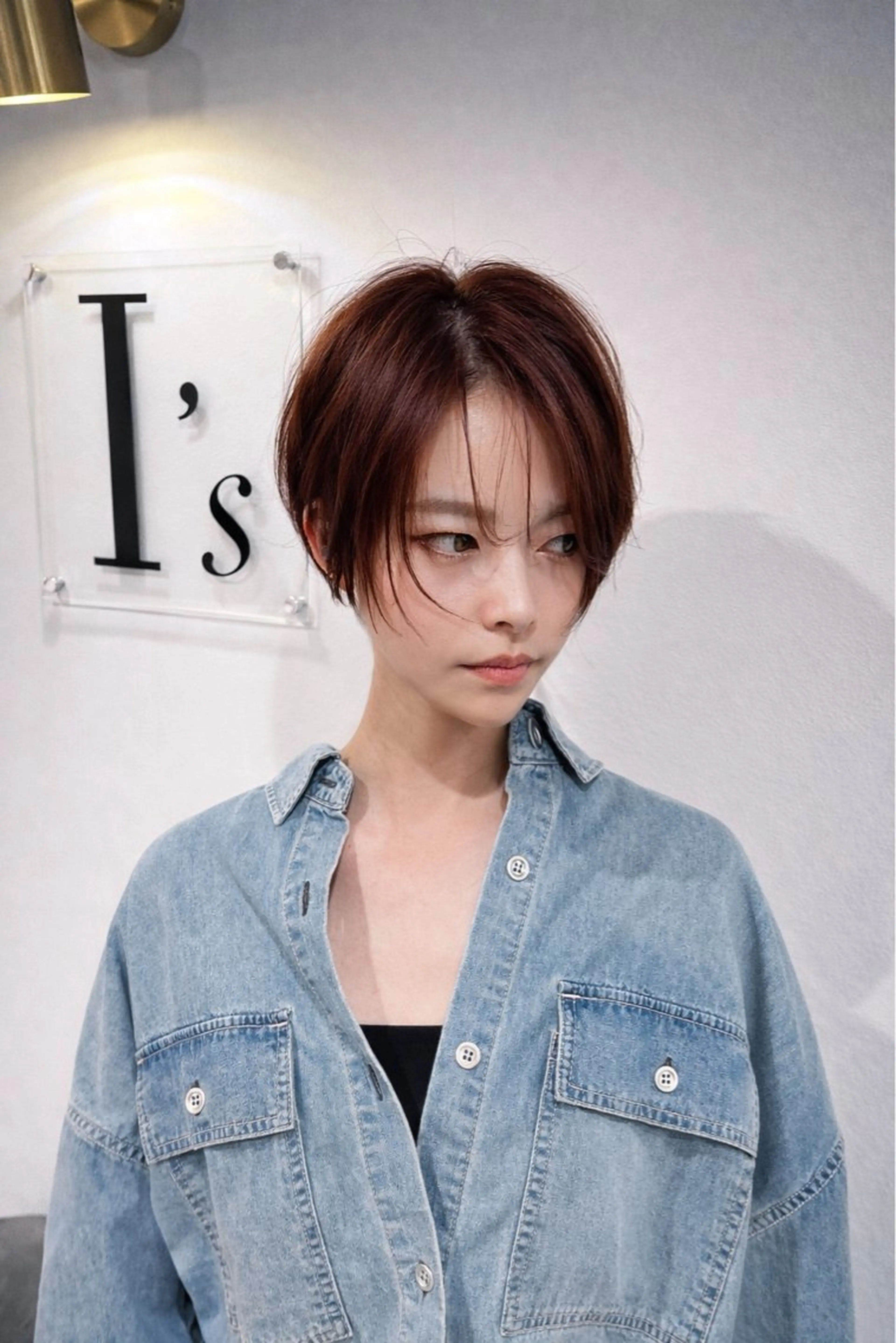 ショート カラー シースルーバング カット ヘアカラー トリートメント 浦島 ひろしのヘアスタイル