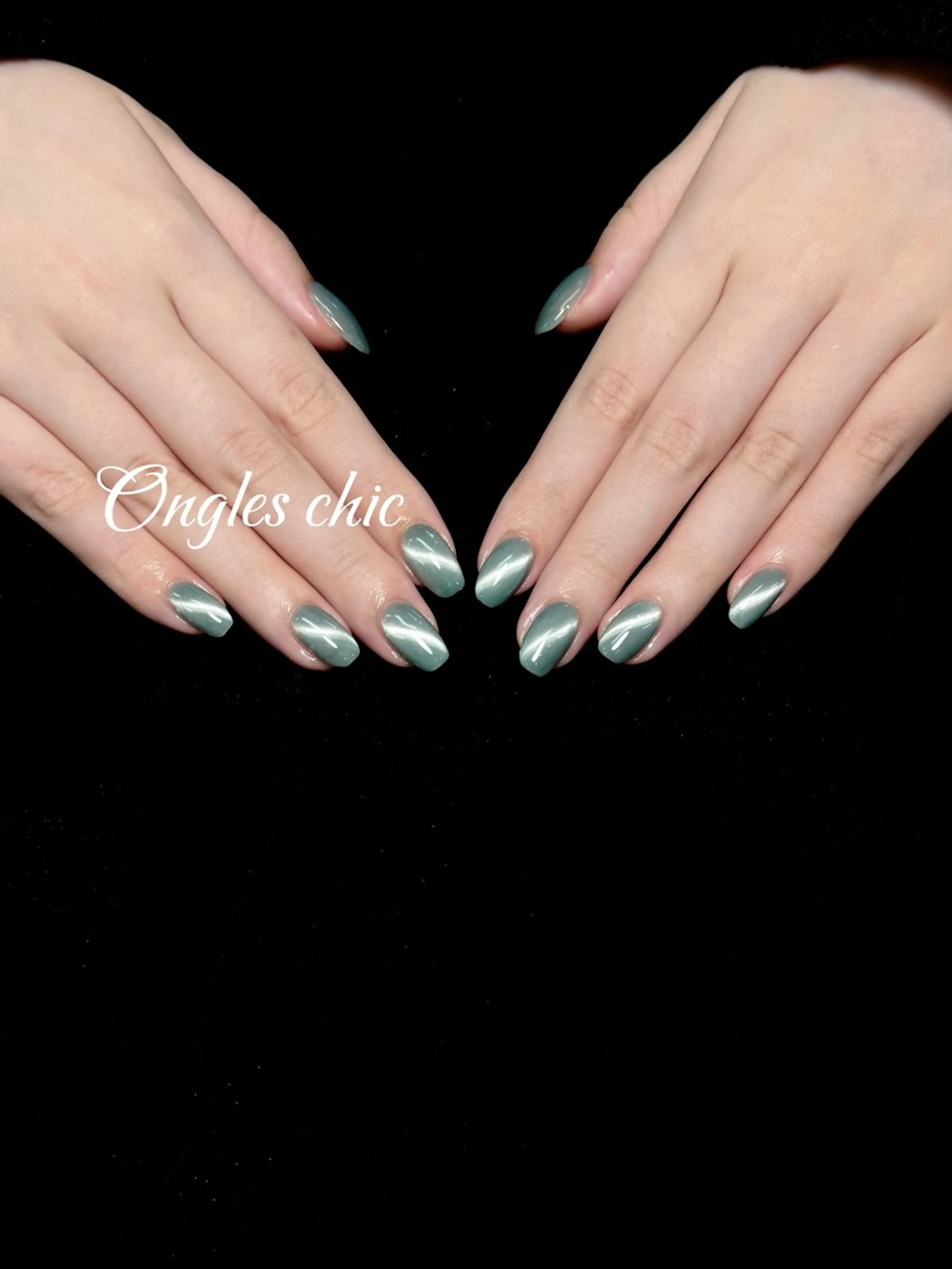 ネイル ハンドネイル ハンドケア ongles chicのネイルデザイン