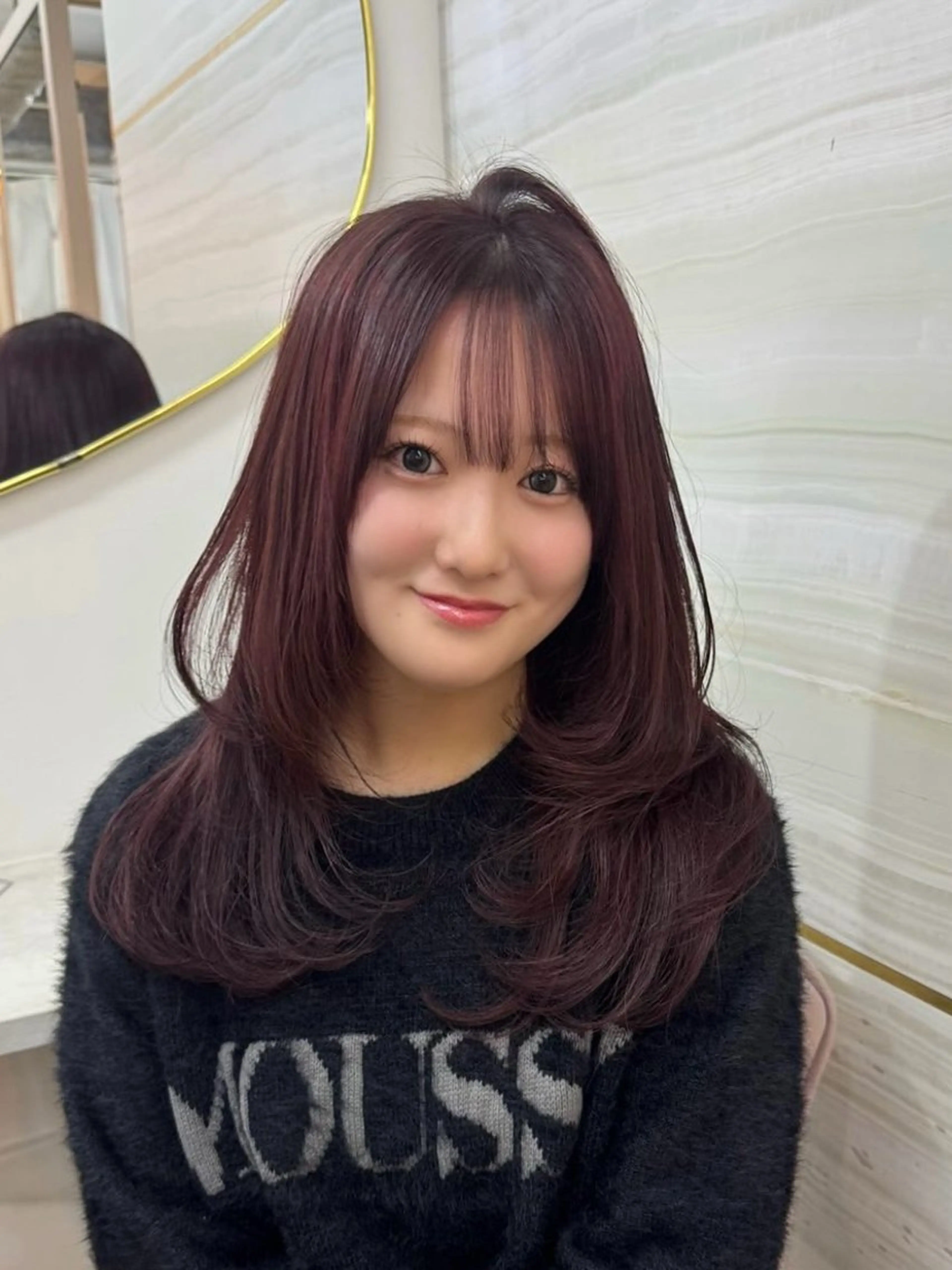 セミロング カラー ヘアカラー 🩶mana🩶艶髪 /カラーオンカラーのヘアスタイル