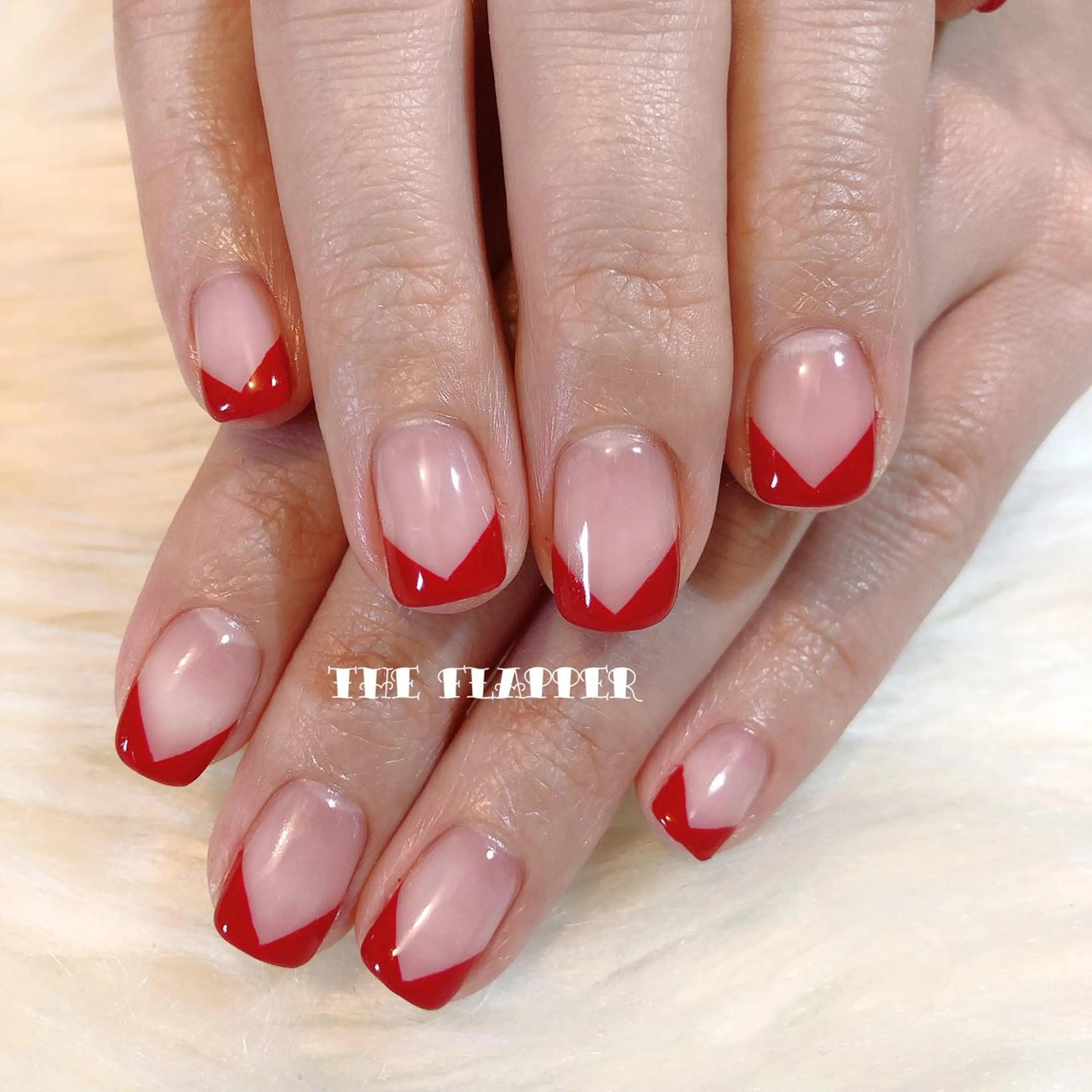 ネイル フレンチネイル ハンドネイル THE FLAPPERのネイルデザイン