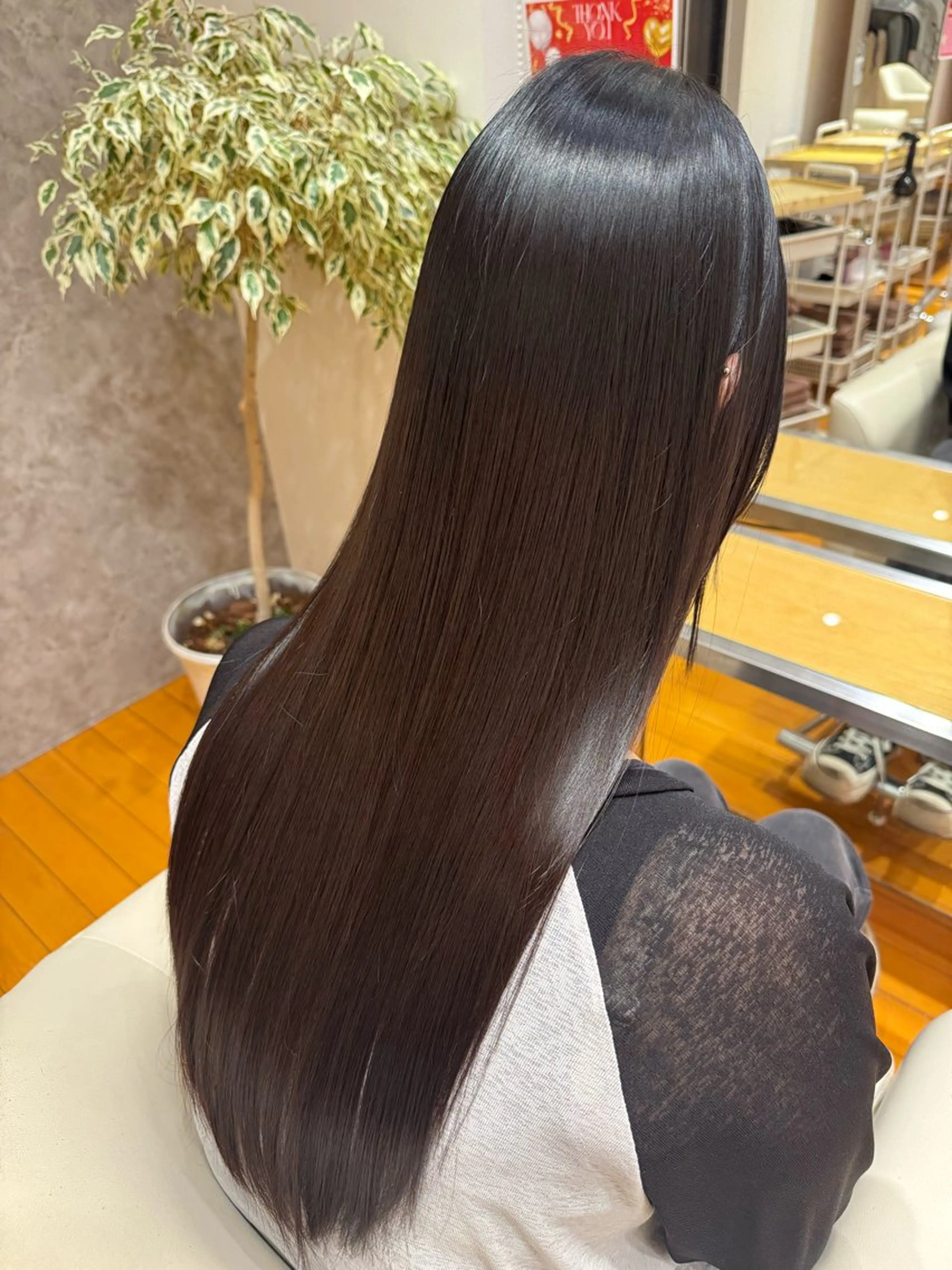 ロング パーマ くせ毛 ストレートパーマ 縮毛矯正 トリートメント CUTS 東尾道/ 市川聖也のヘアスタイル