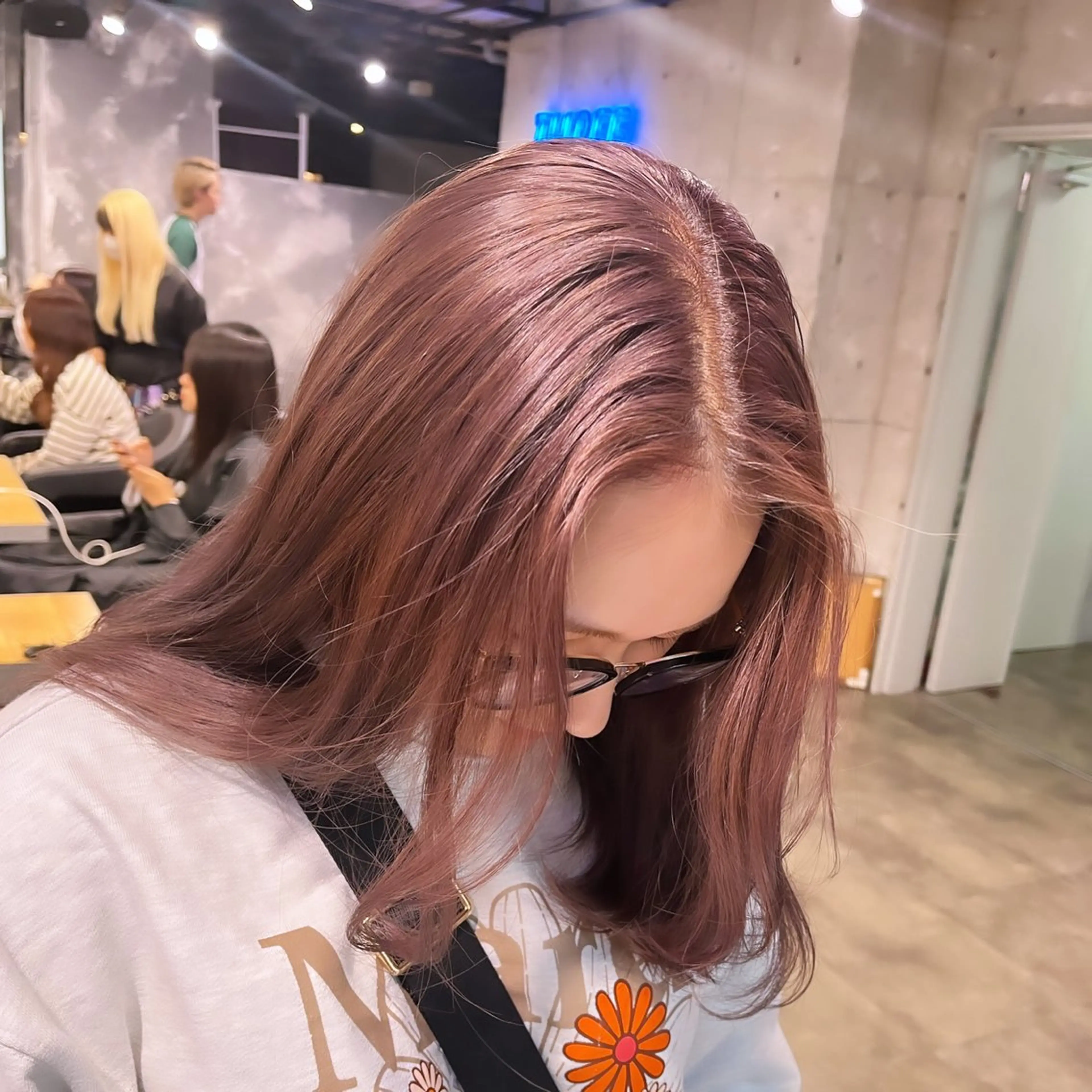 セミロング 似合わせhair🌷 momoのヘアスタイル