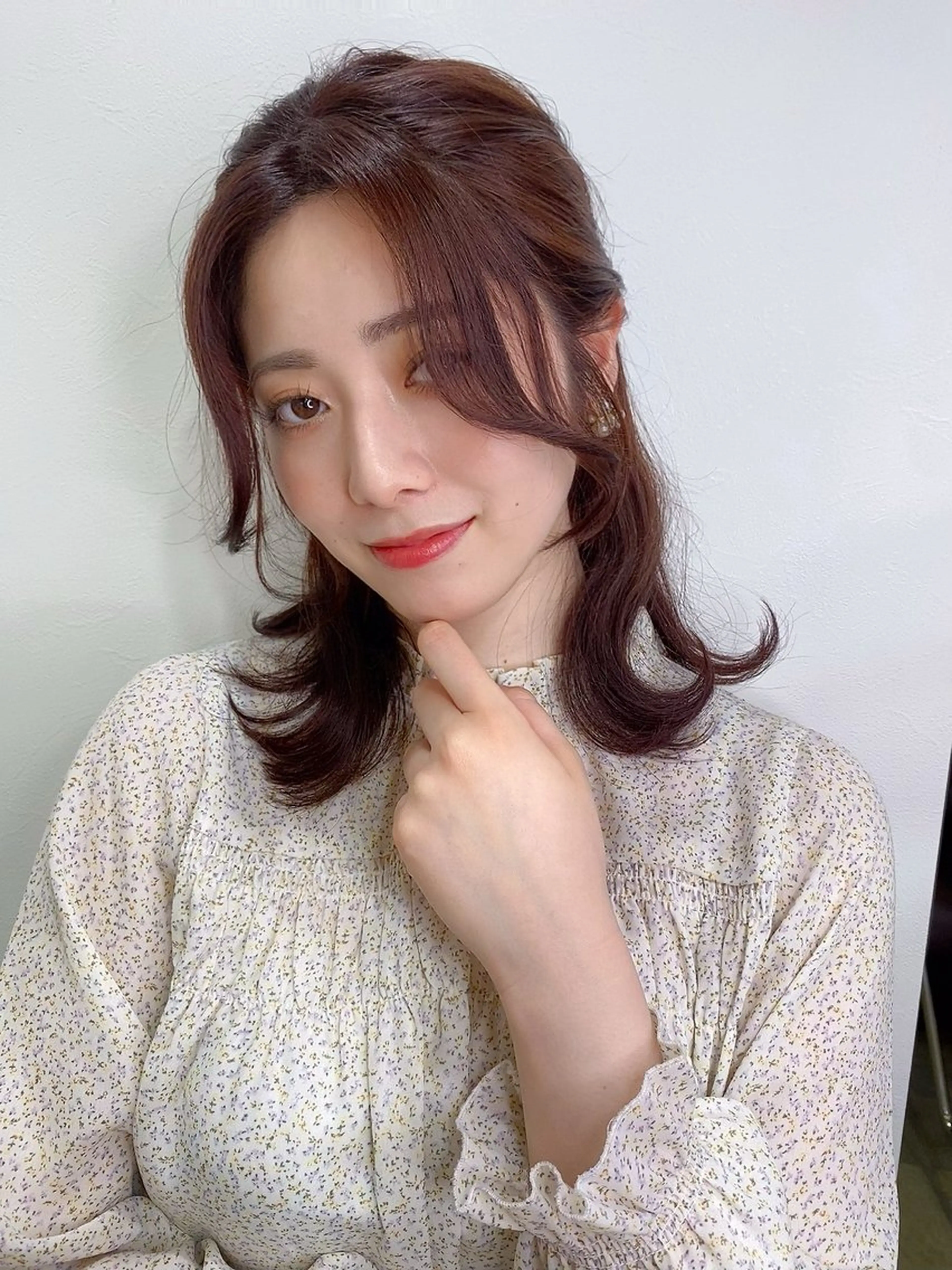 ミディアム ヘアカラー トリートメント akane/ 縮毛矯正/暖色のヘアスタイル