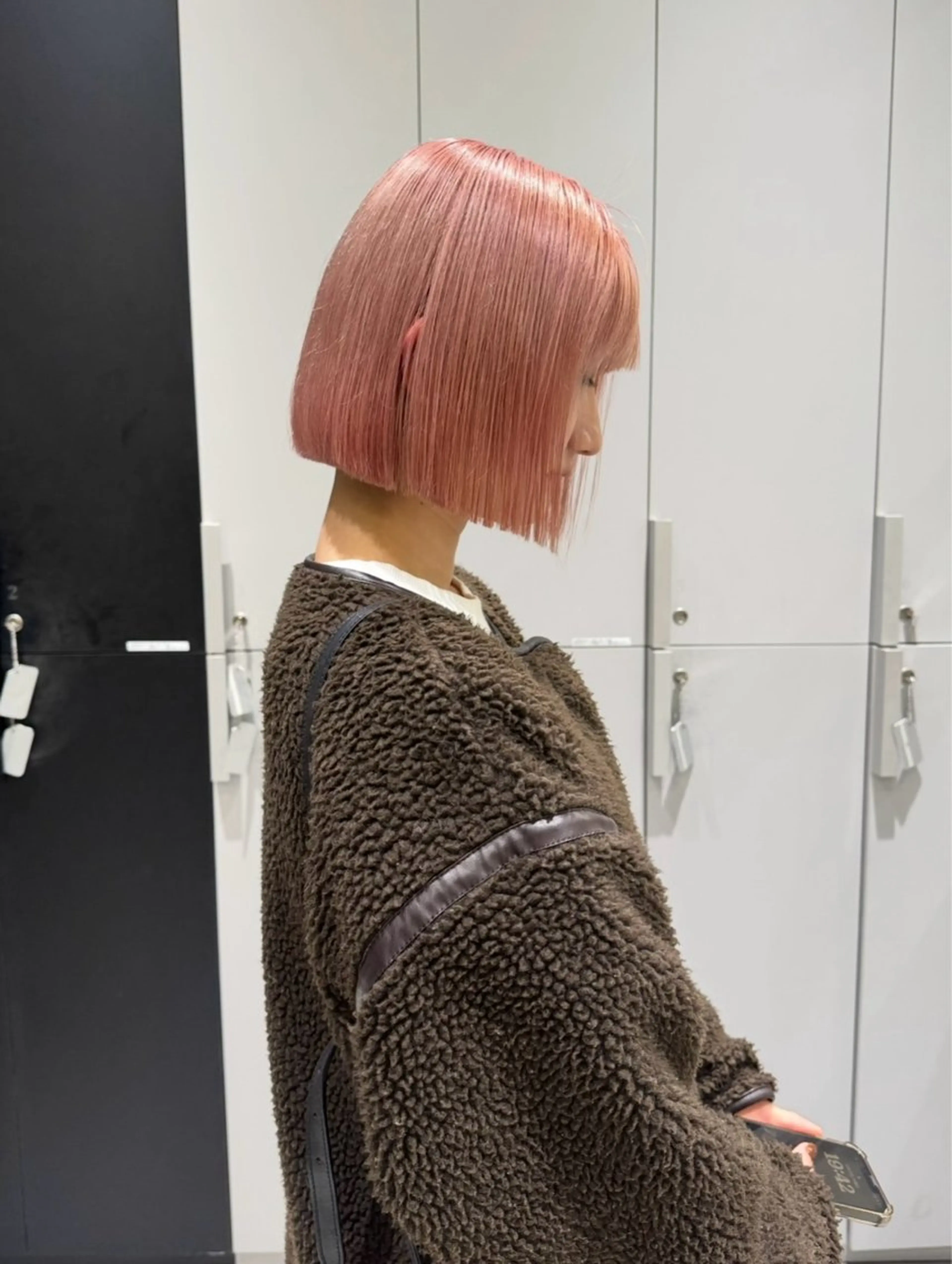 ショート カラー ベージュカラー ピンクカラー ピンクベージュ カット ヘアカラー トリートメント ハルヒ/ハイトーン /ボブのヘアスタイル