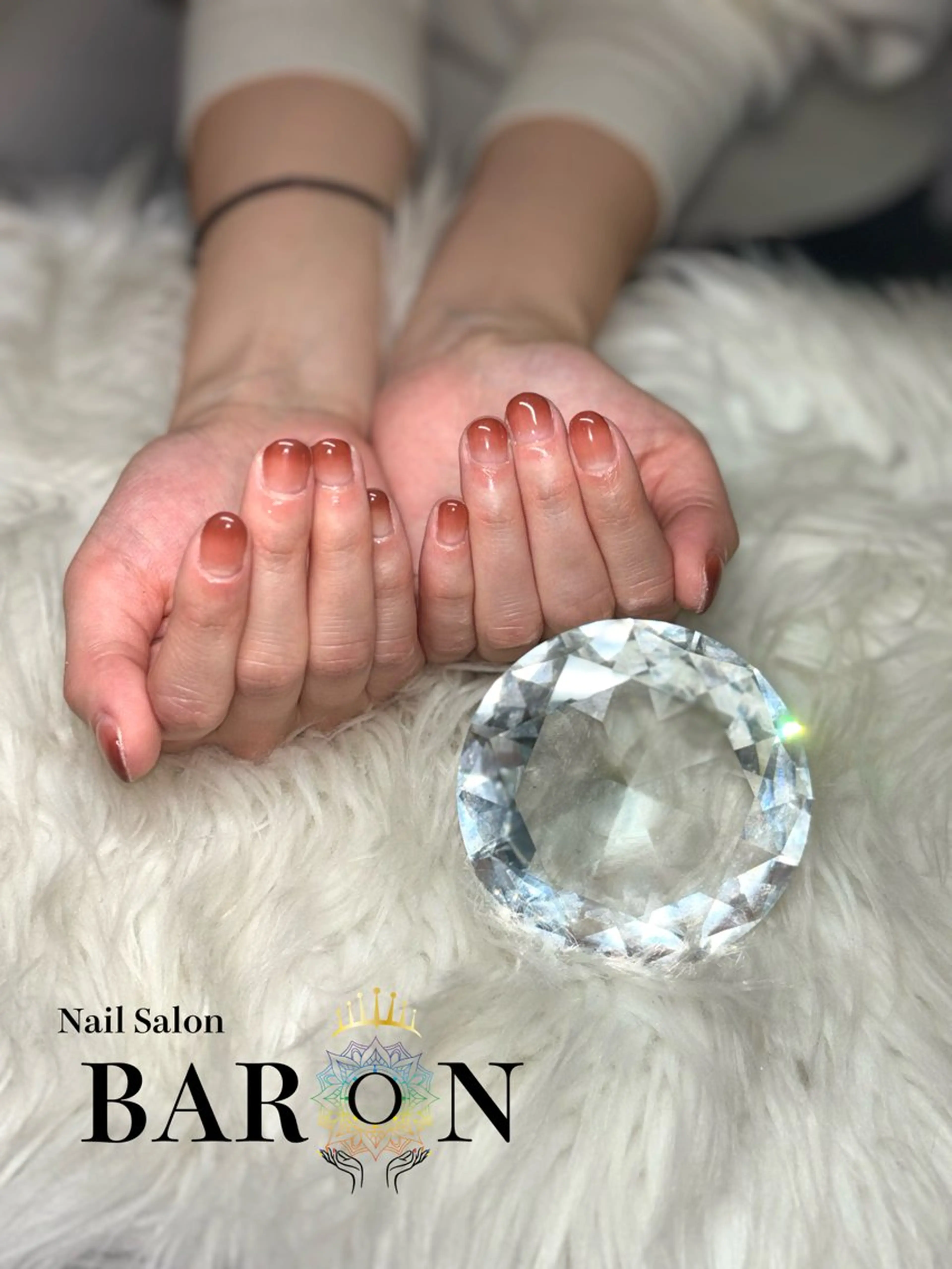 ネイル 赤色 ♛︎BARON♛︎ MASHIROのネイルデザイン