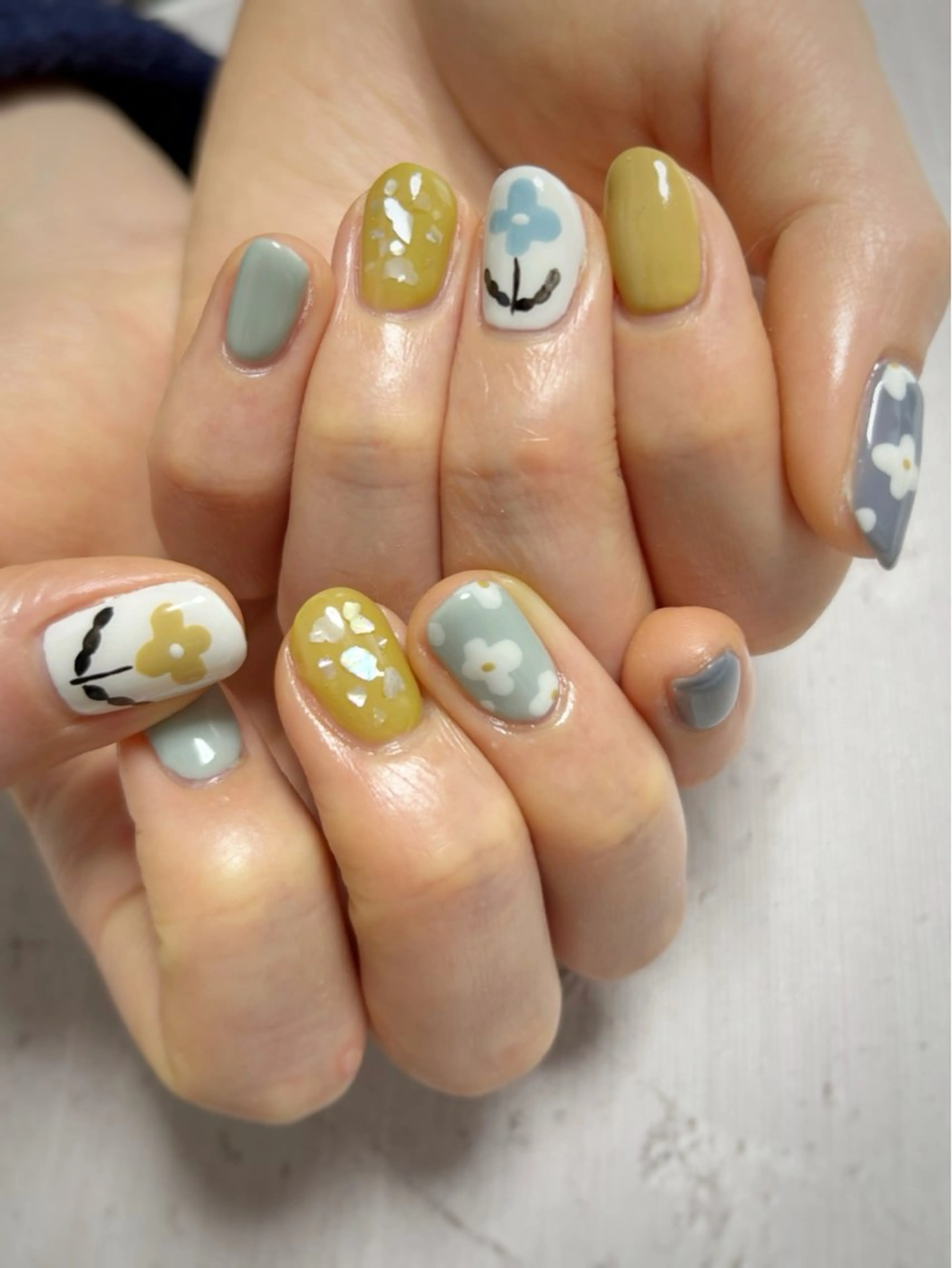 ネイル ころろんネイル nazuのネイルデザイン