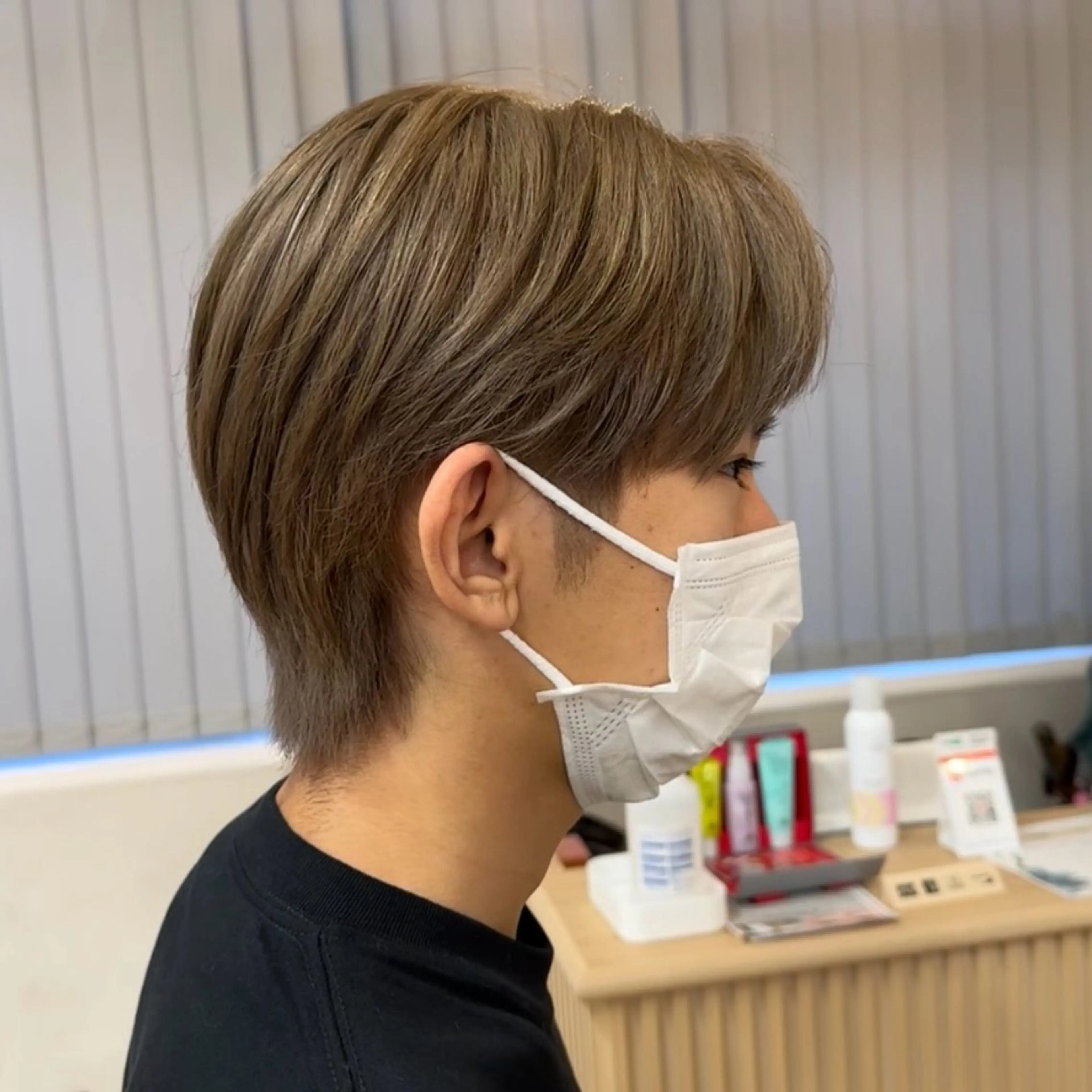 ショート メンズ縮毛矯正 ニュアンスパーマのヘアスタイル