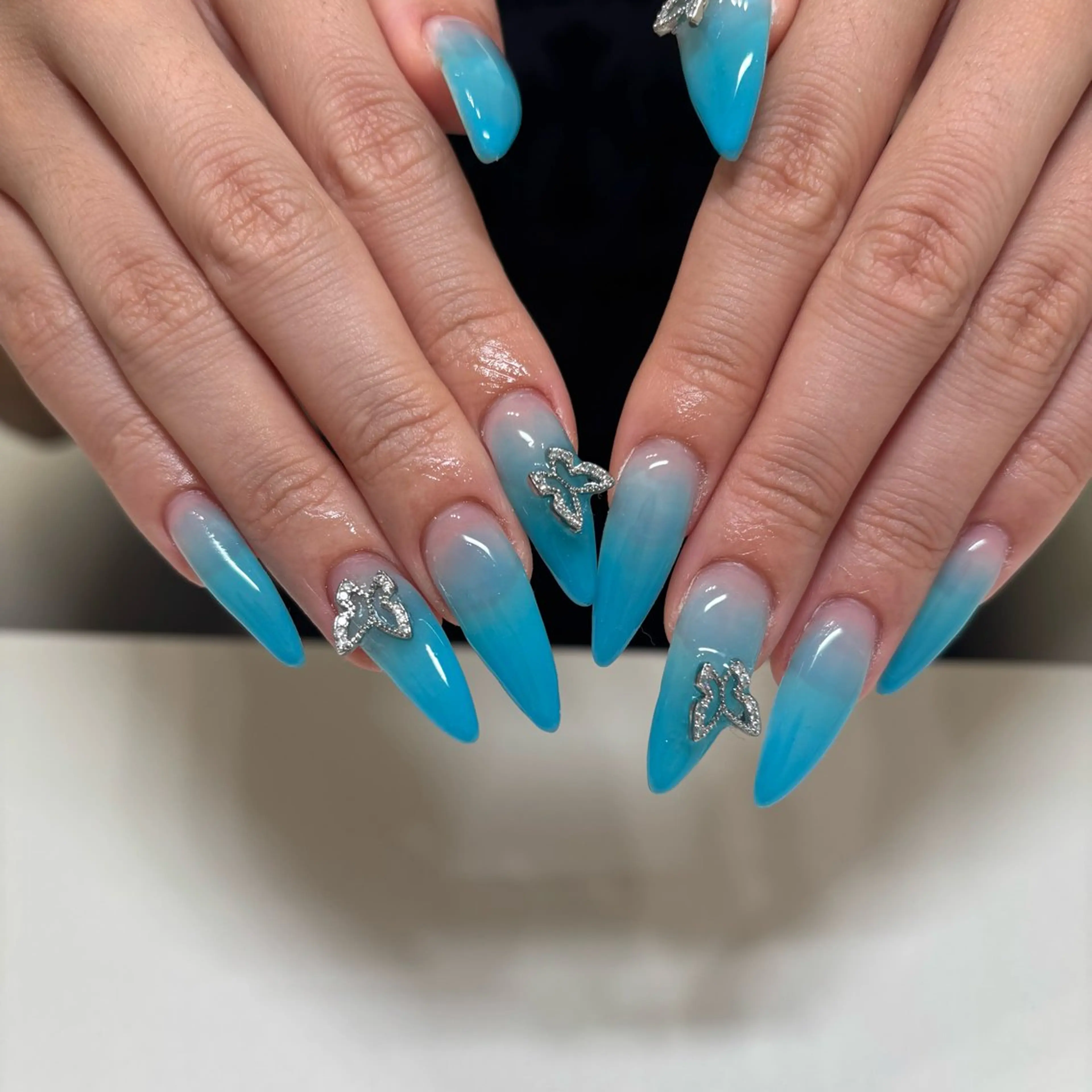 ロング ハンドネイル RIO NAILのネイルデザイン