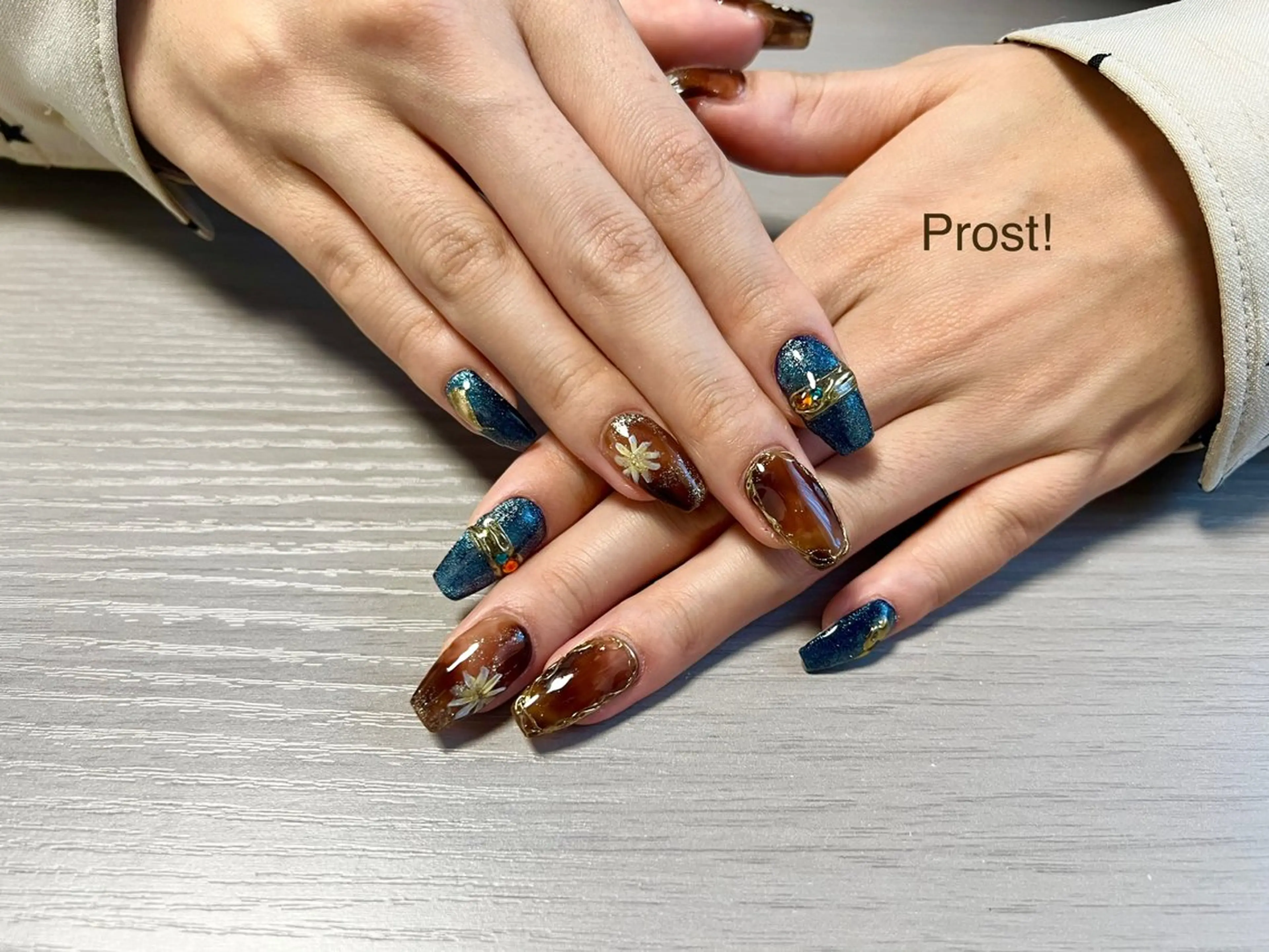 ネイル Nails Prost!のネイルデザイン