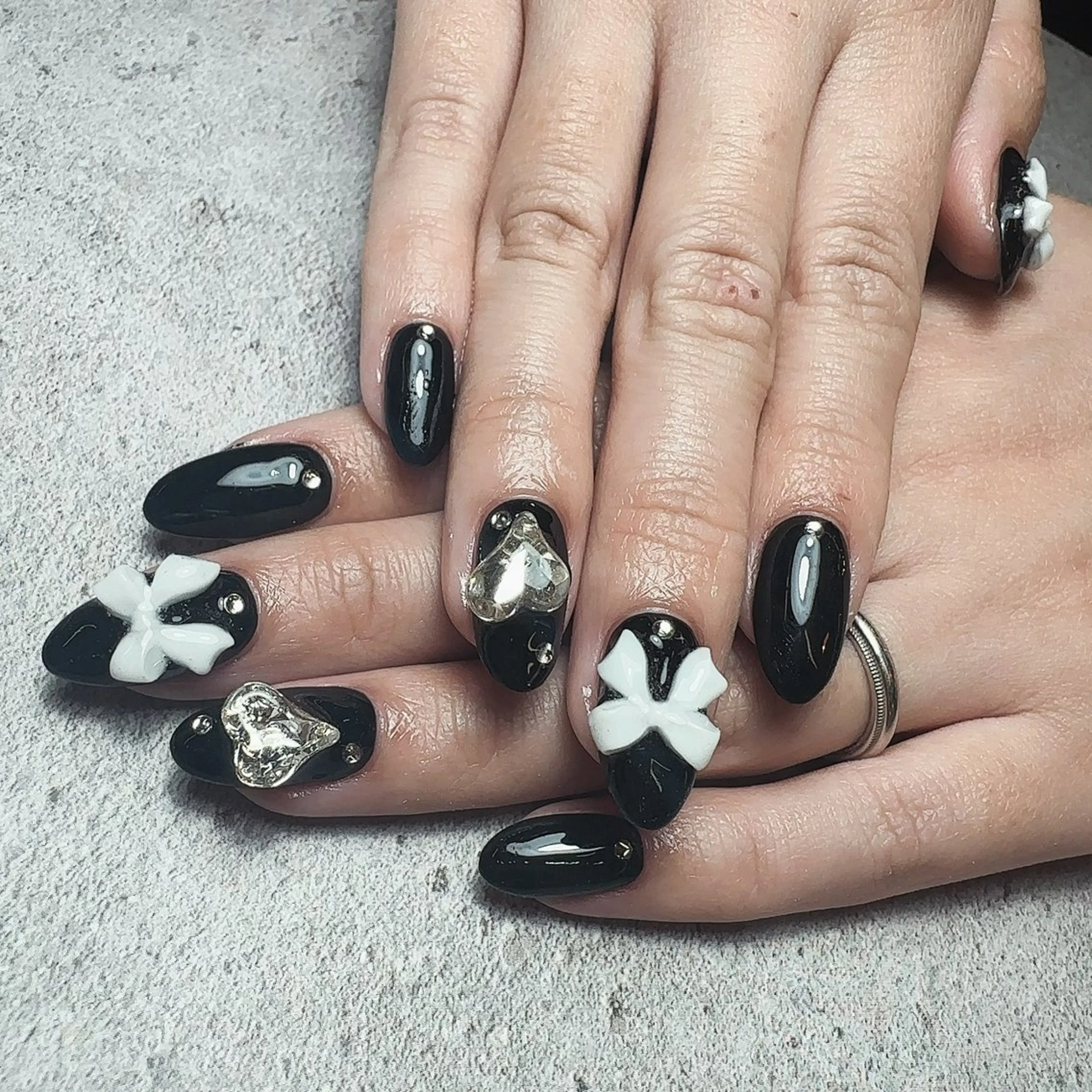 ネイル アートネイル ハート マグネットネイル 持ち込み ニュアンスネイル ハンドネイル Nailsalon Mimiy..♡のネイルデザイン