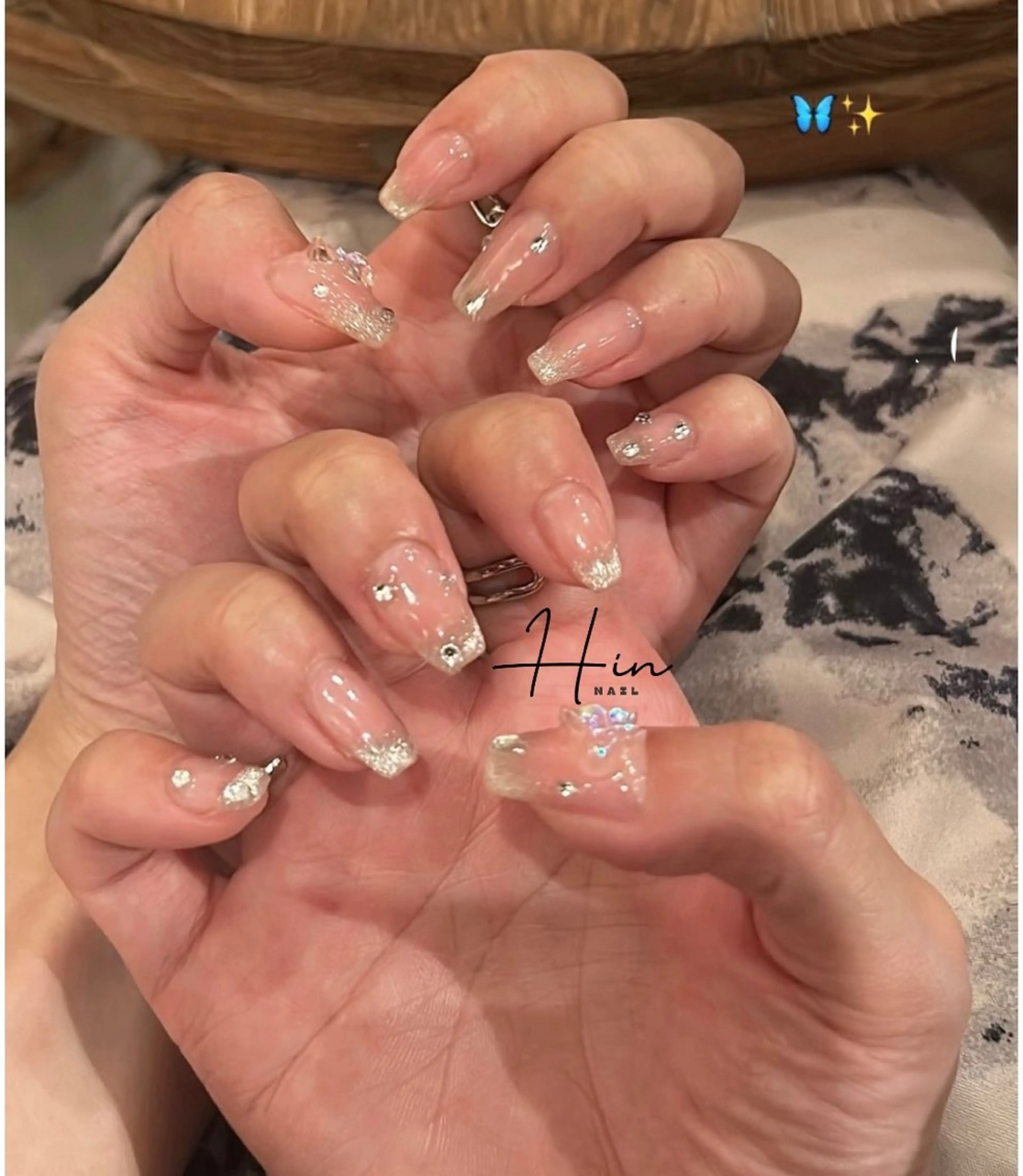 ネイル HIN NAILのネイルデザイン