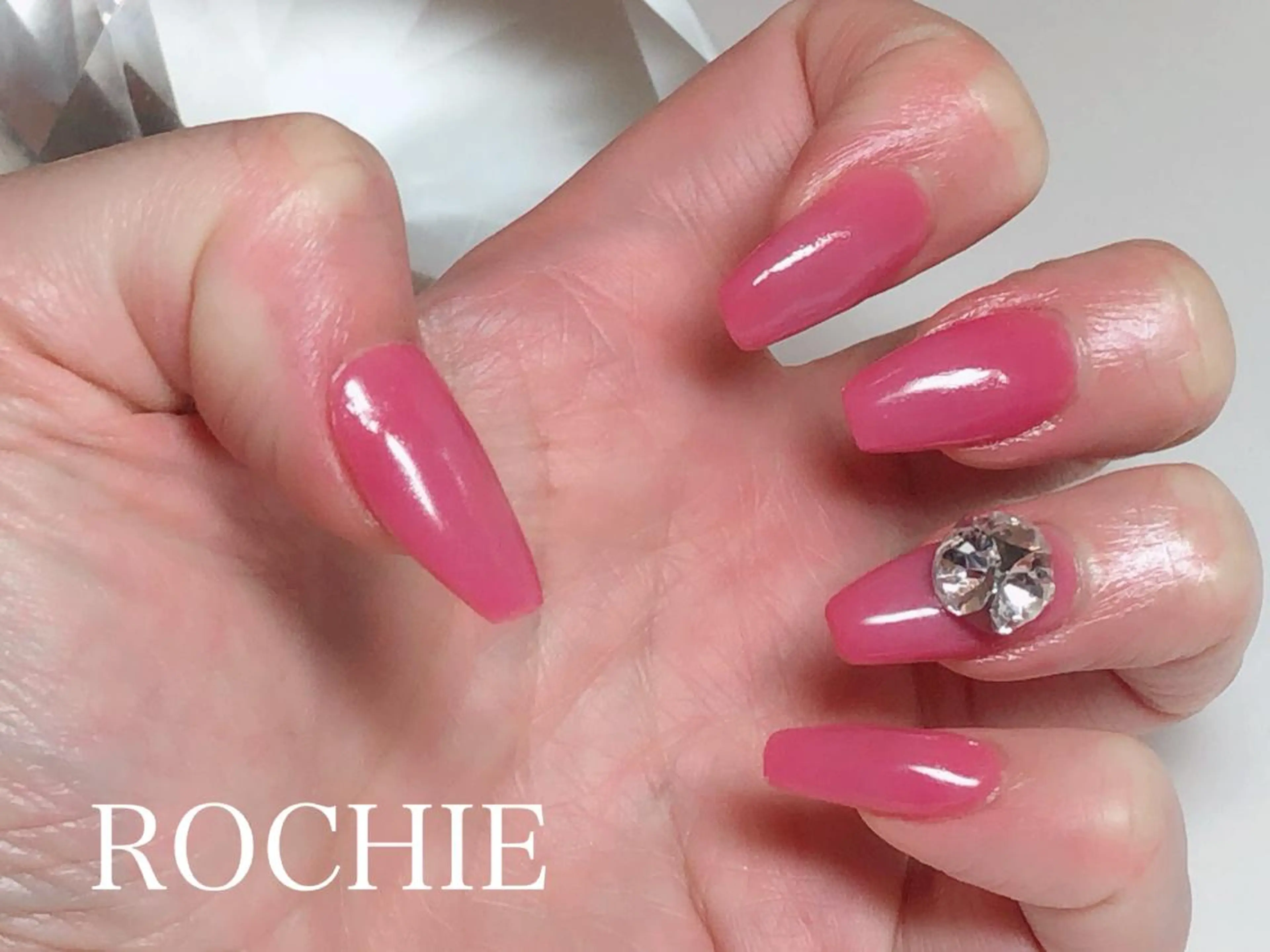 ネイル ROCHIE【ロキエ】所属・ROCHIE Rikaのネイルデザイン