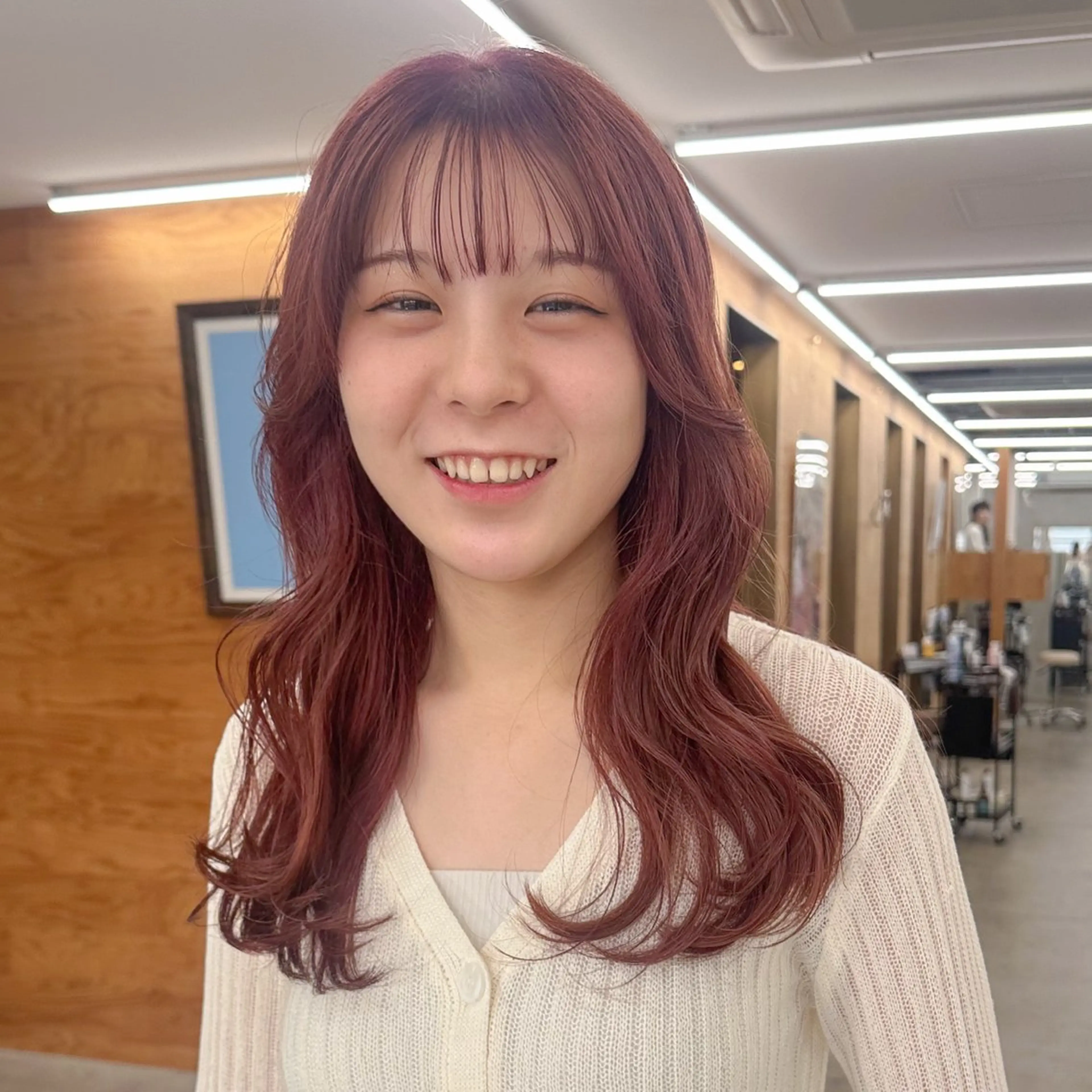 セミロング カラー ANY mikuのヘアスタイル