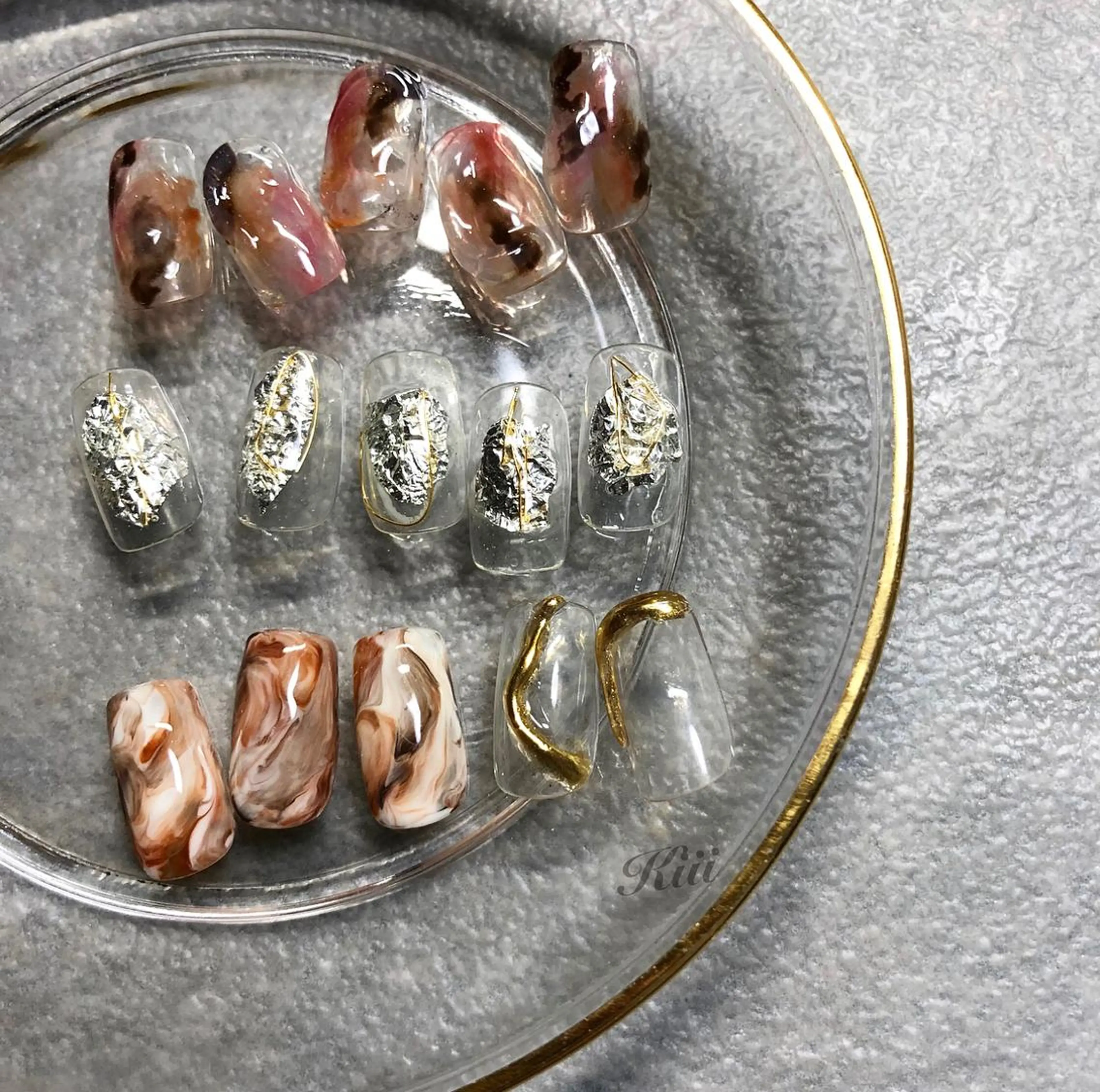 ネイル ハンドネイル フットネイル kiii.__ ✴︎*のネイルデザイン