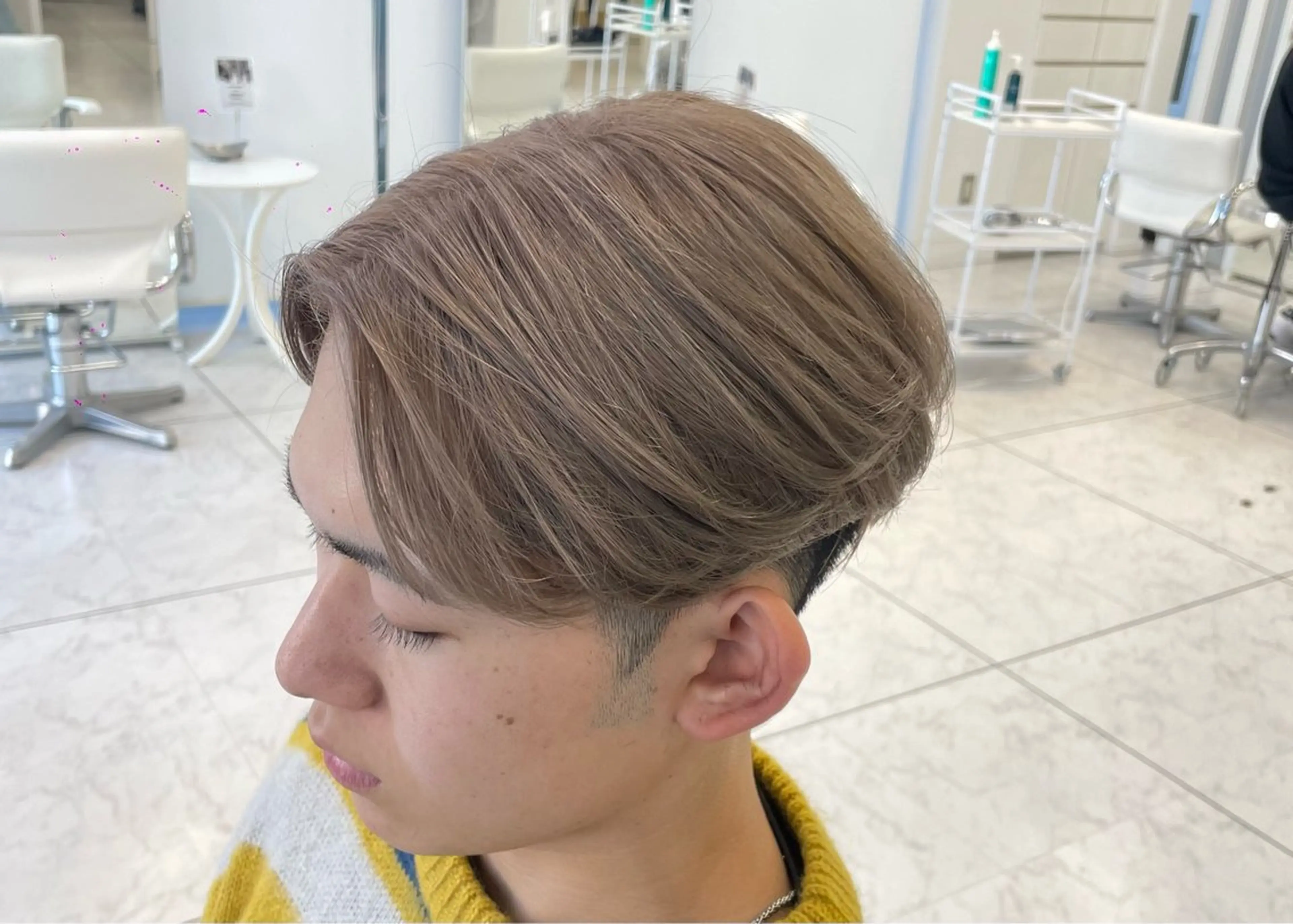 ショート カラー メンズ ヘアカラー 🔥メンズ特化美容師 🔥石川大雅のヘアスタイル