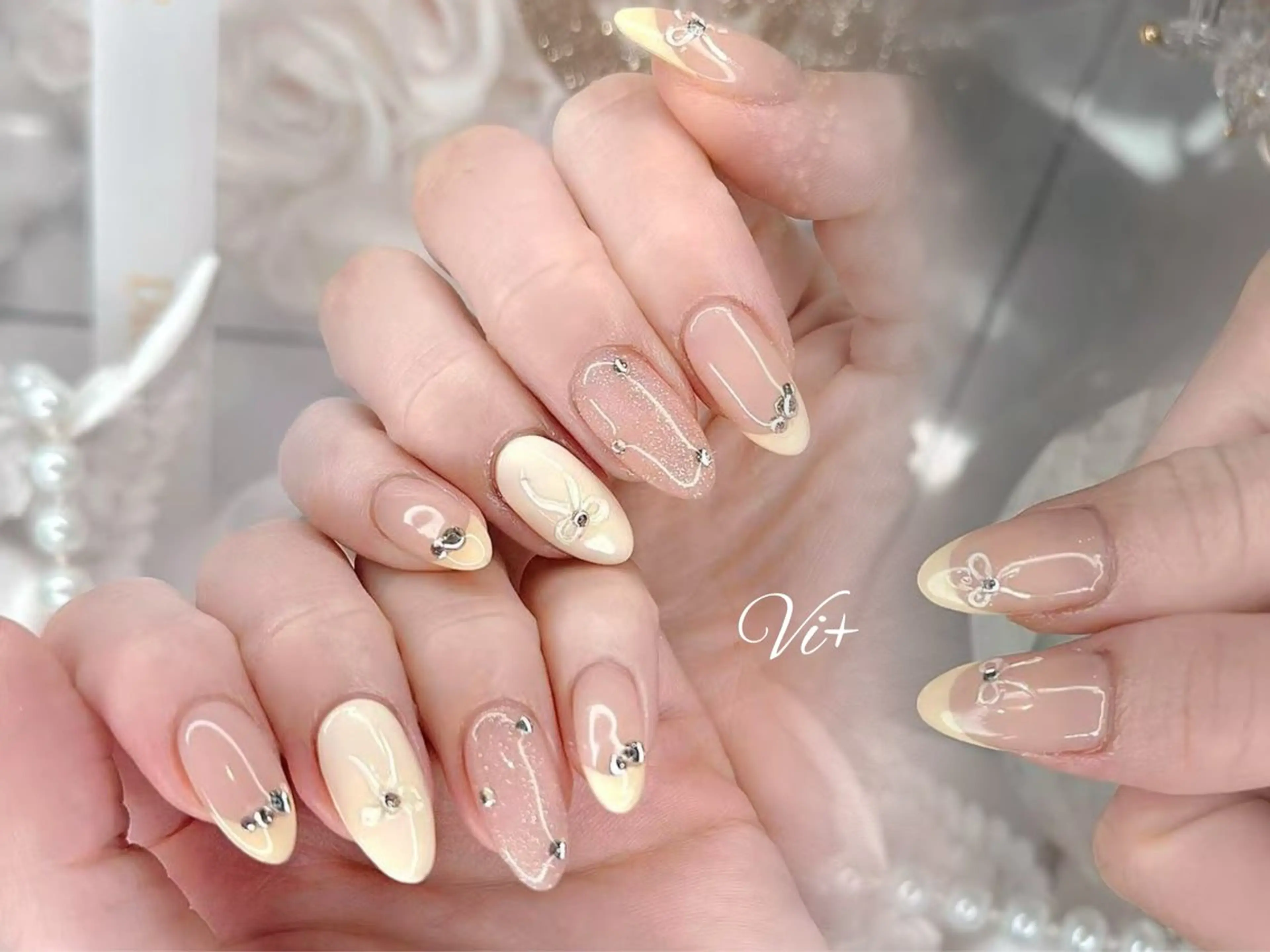 ネイル ハンドネイル ✨Nailsalon Vi+✨のネイルデザイン