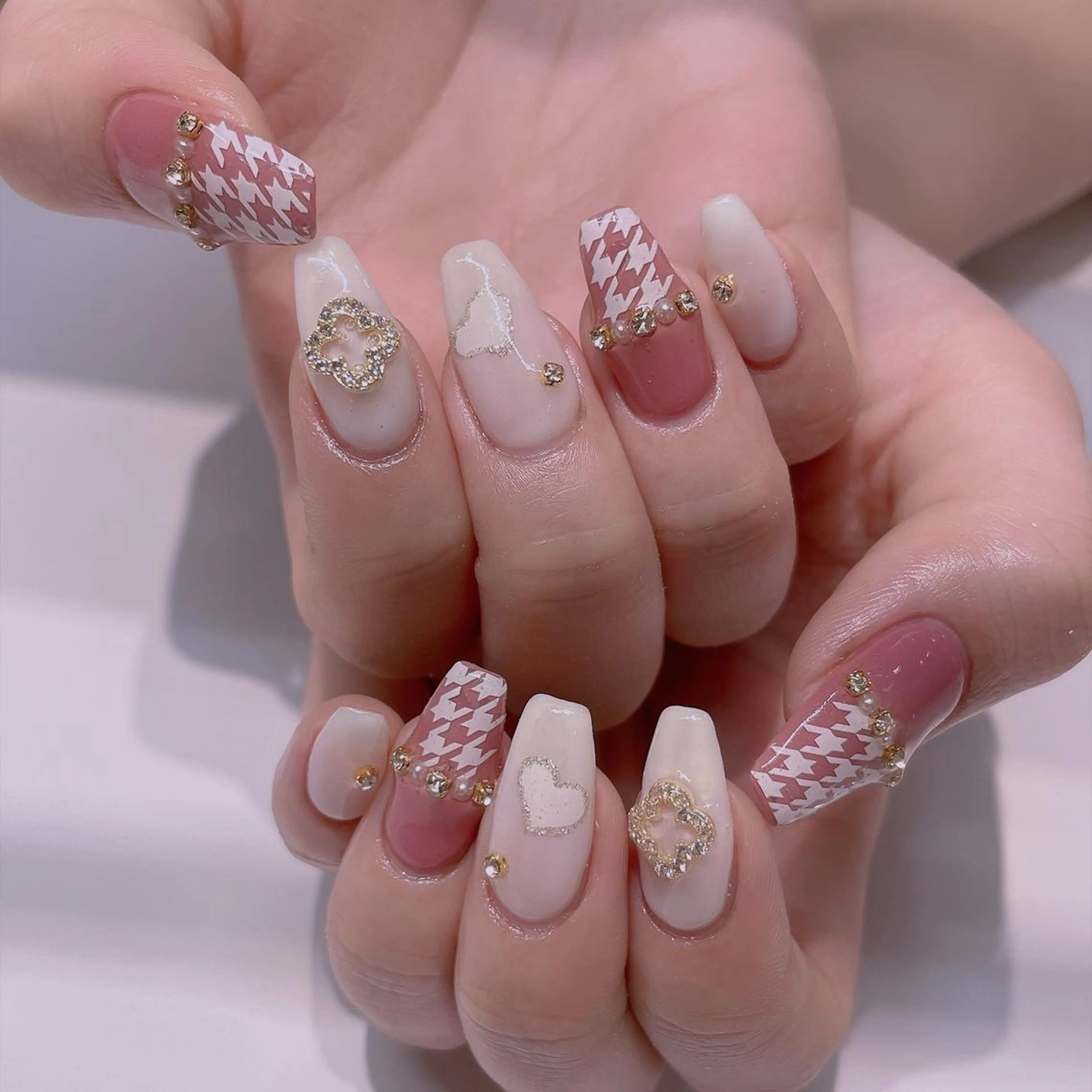 ネイル 美爪パラジェル導入店 Sunnilyのネイルデザイン