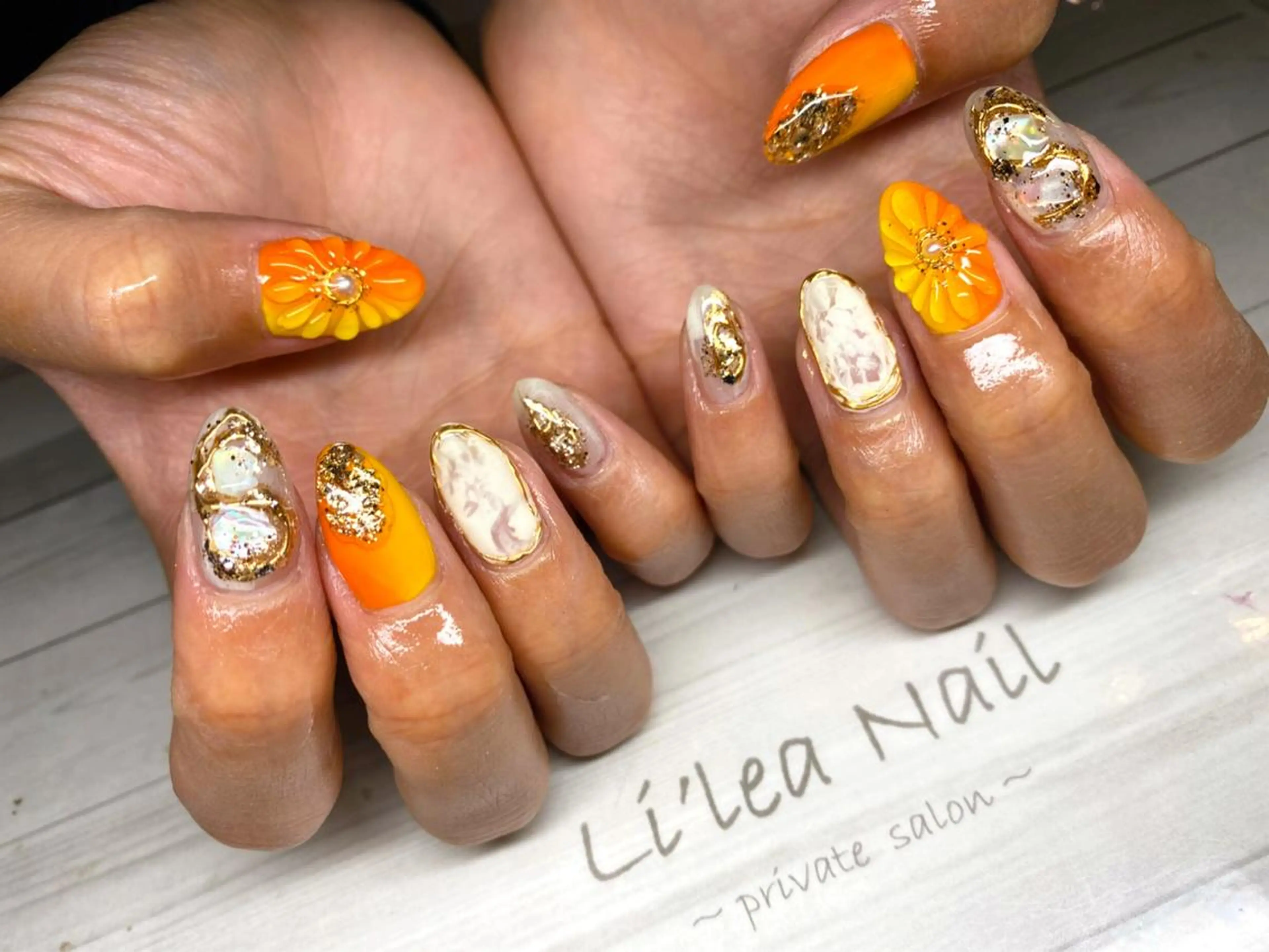 ネイル Li'leaNail AINAのネイルデザイン