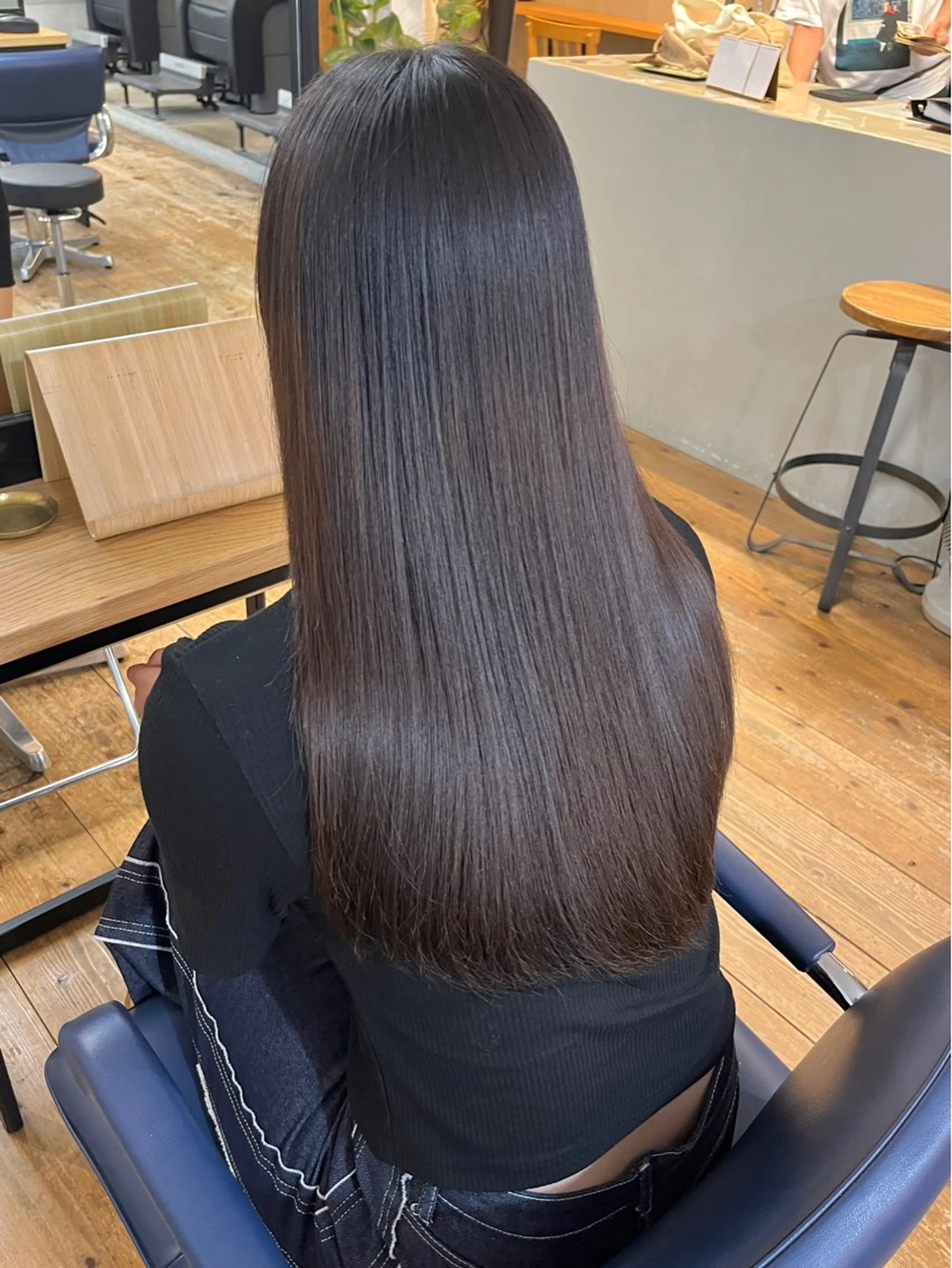 ロング 伊藤ゆかり/髪質改善 /透明感カラーのヘアスタイル