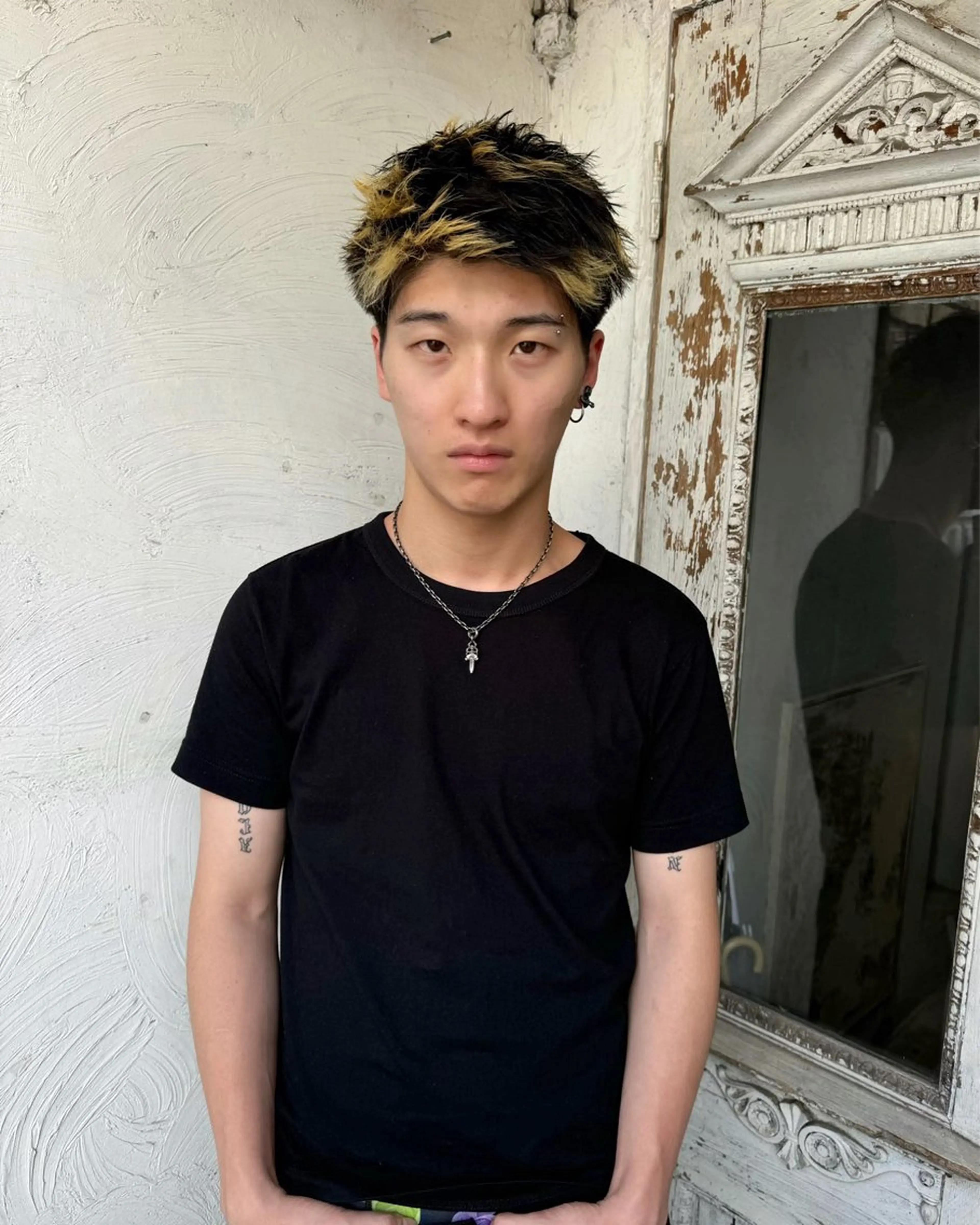 cut / Design colorの写真