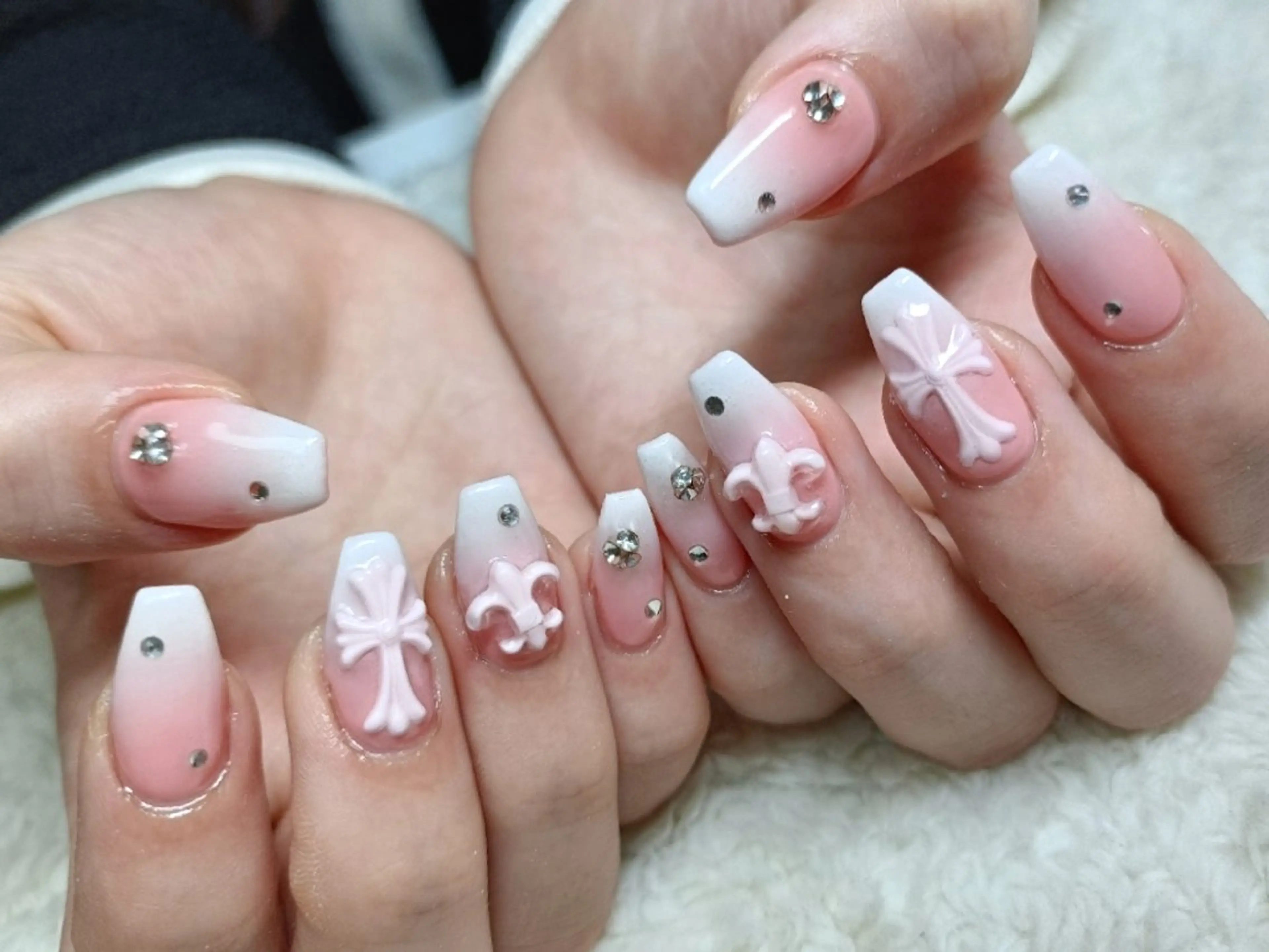 ネイル yu-a  スカルプ ネイルakiのネイルデザイン