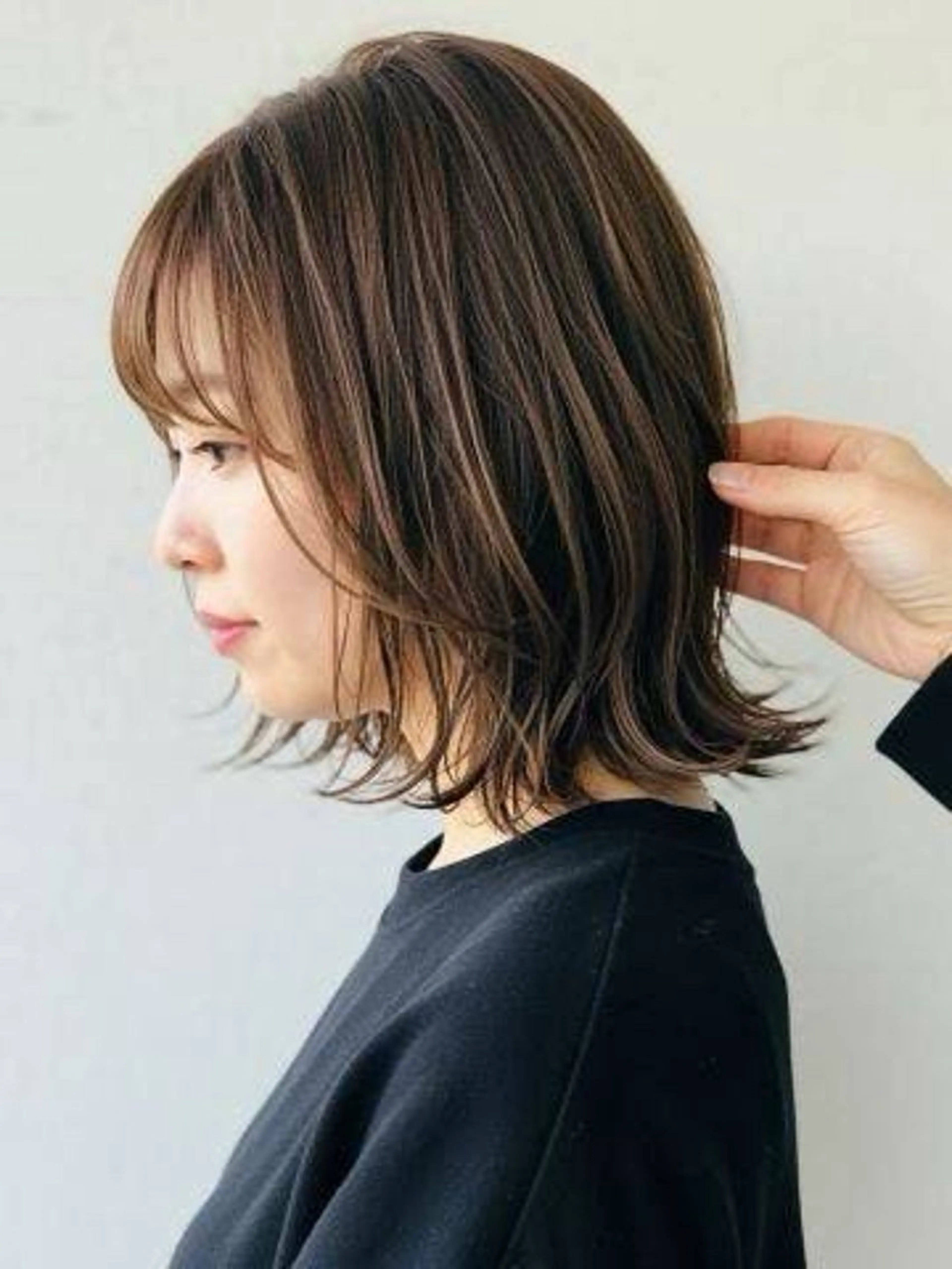 ミディアム レイヤーカット 安倍 辰哉のヘアスタイル