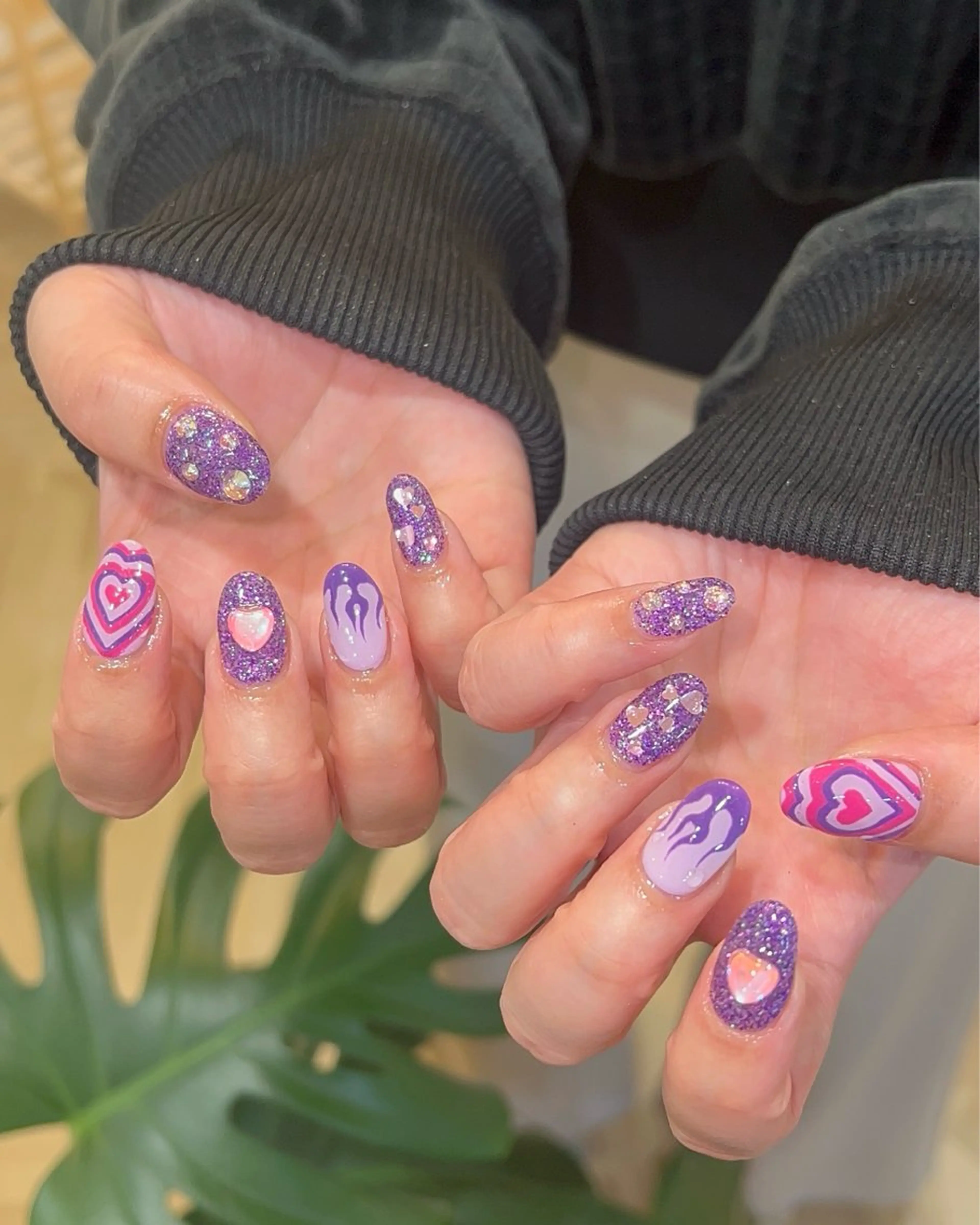 ネイル ハンドネイル フットネイル ハンドケア Miyagi Asamiのネイルデザイン