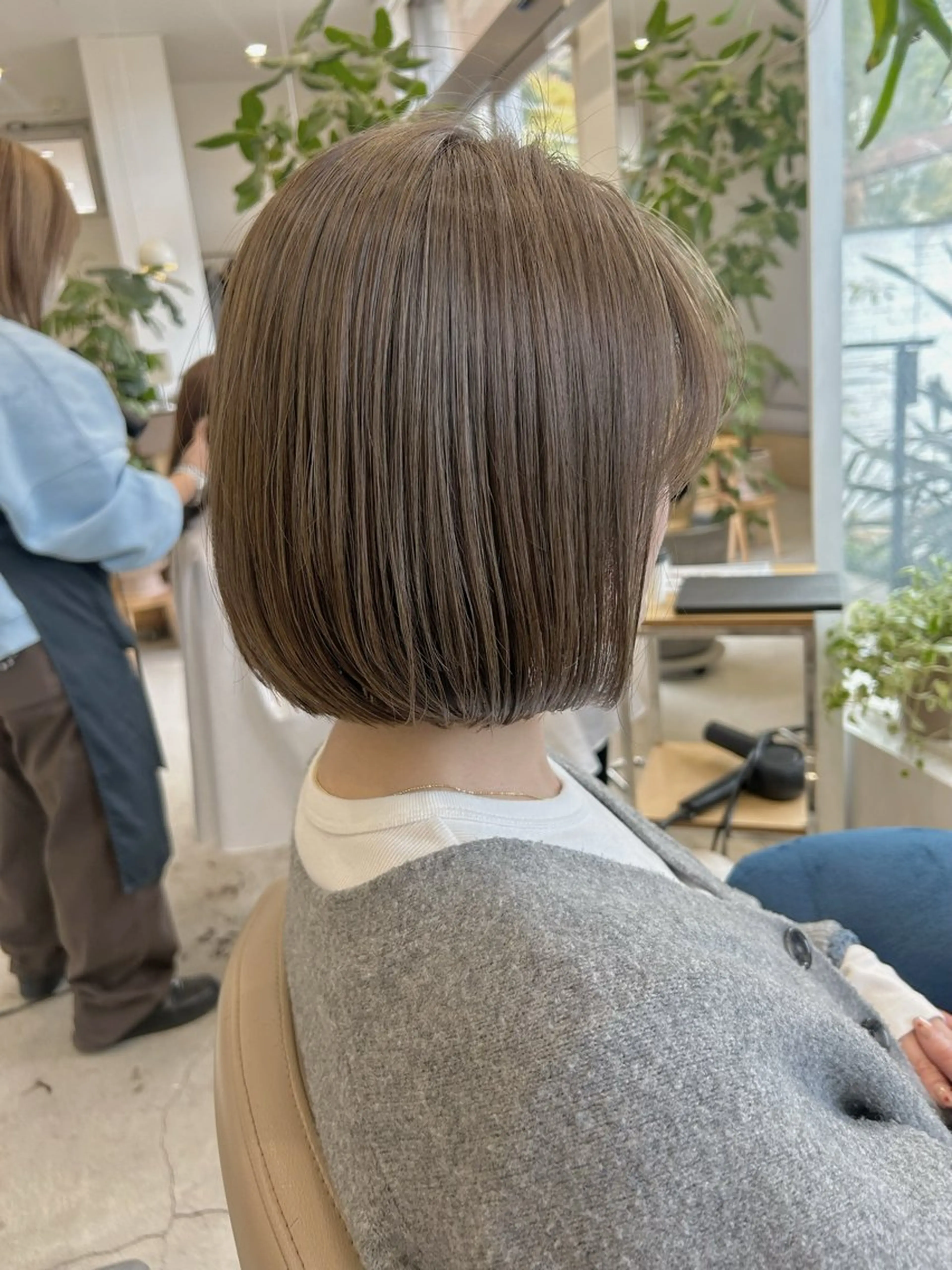 ショート カラー カット ヘアカラー トリートメント 💛🤍U too e’s 鎌倉🧸のヘアスタイル