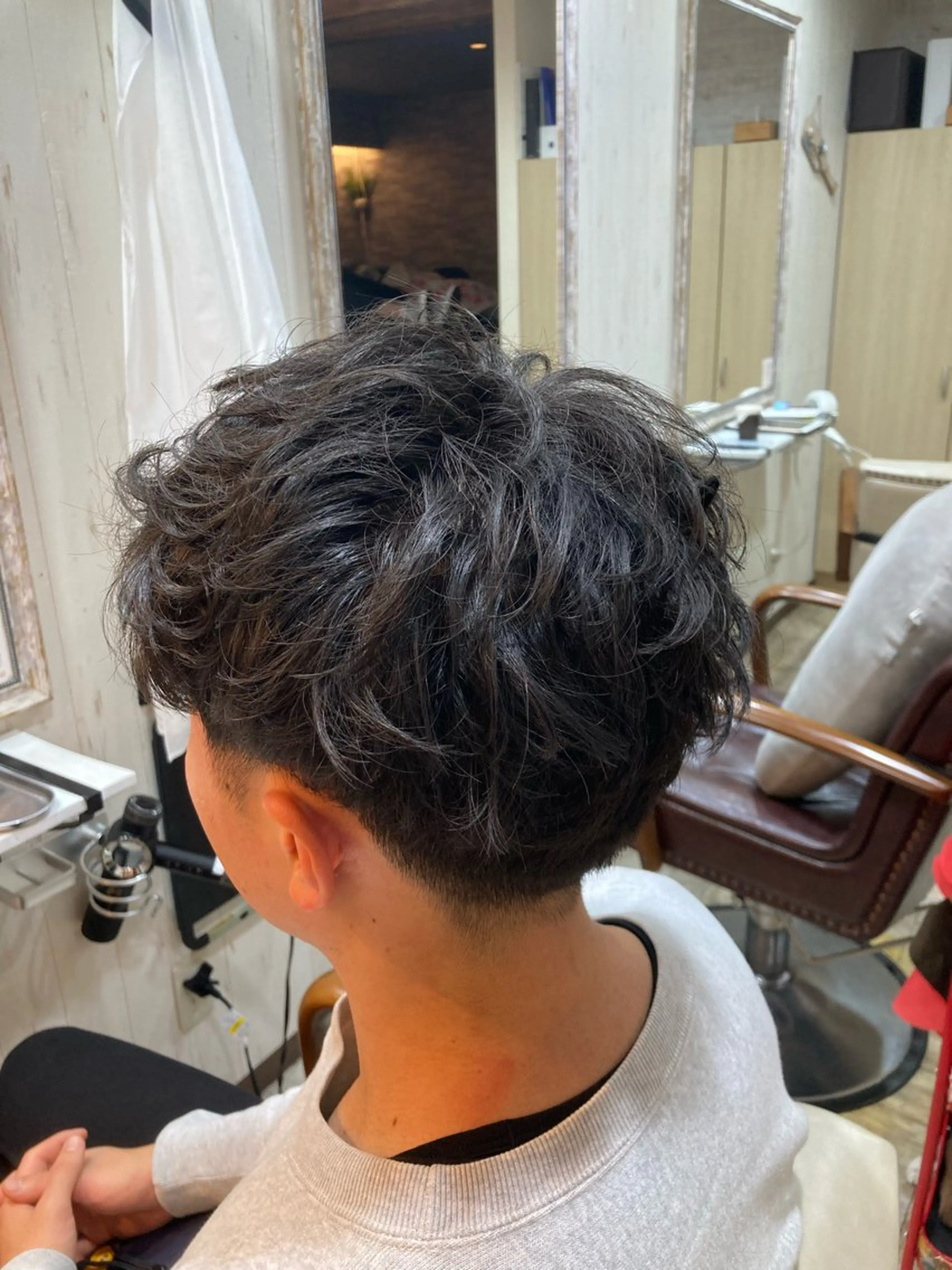 ショート パーマ メンズ カット パーマ 💥桜木町メンズ専門 💥ルキのヘアスタイル