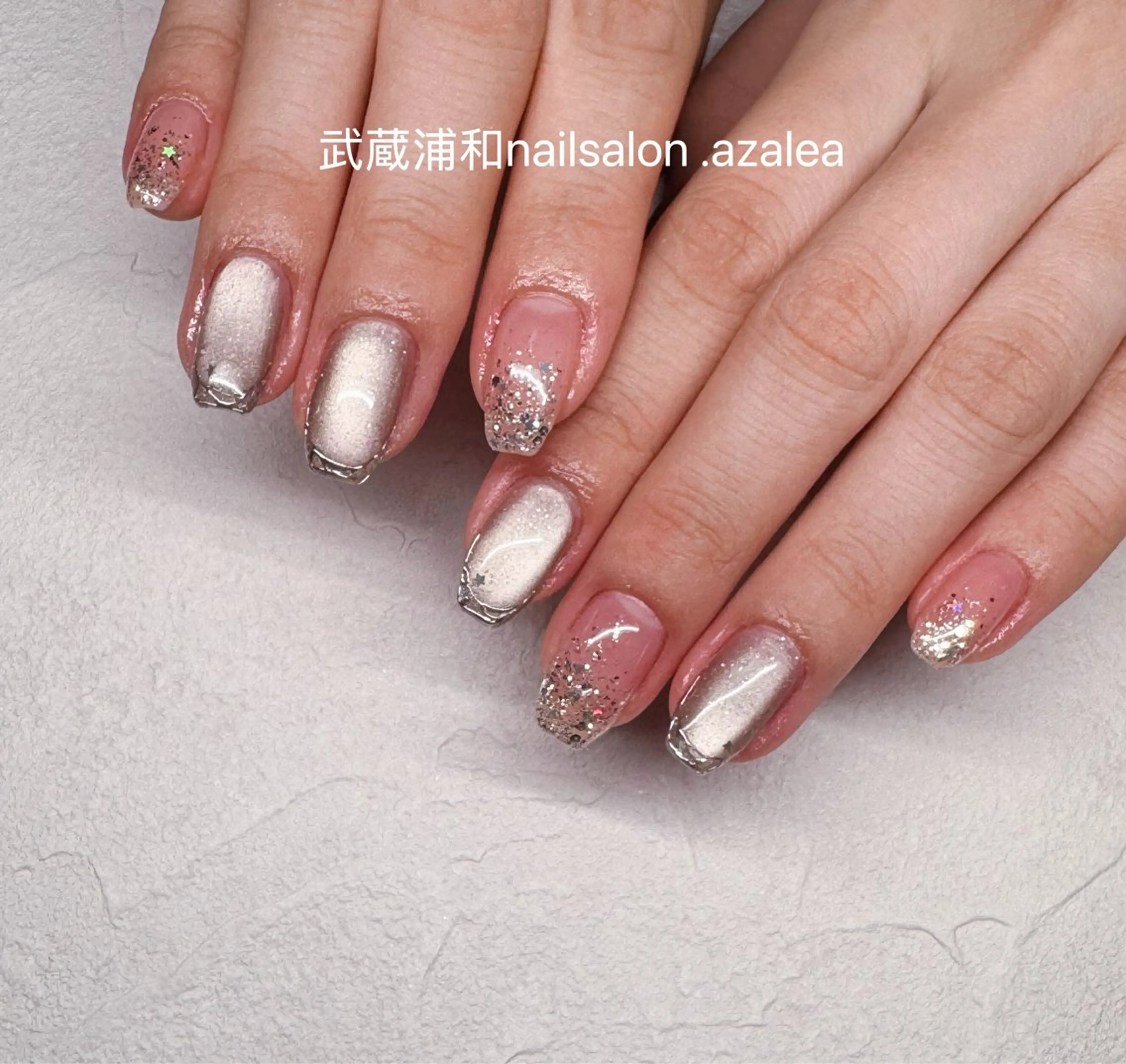 ネイル ハンドネイル R inのネイルデザイン