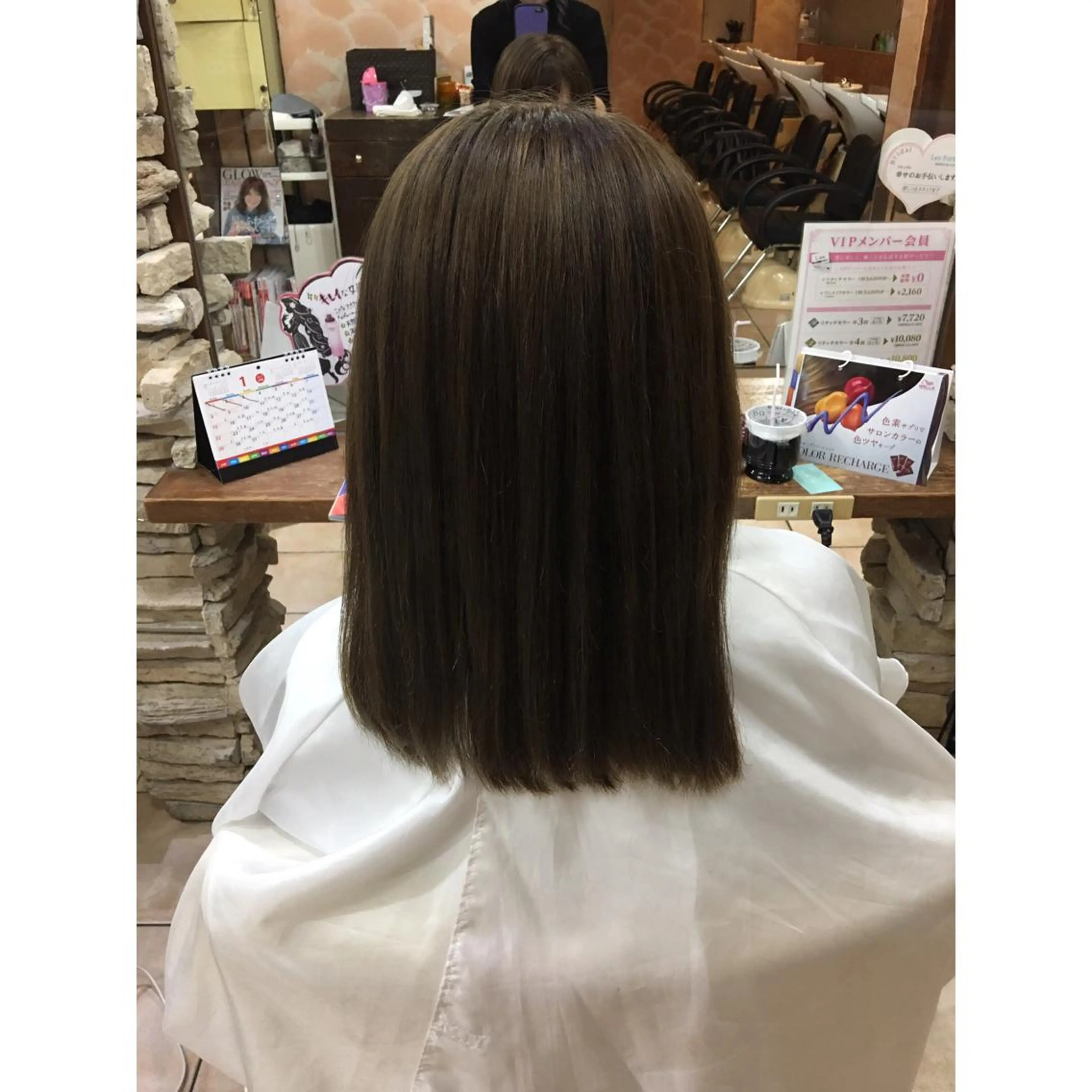 ミディアム カラー 透明感カラー ダブルカラー レイヤーカット 川田くるみのヘアスタイル