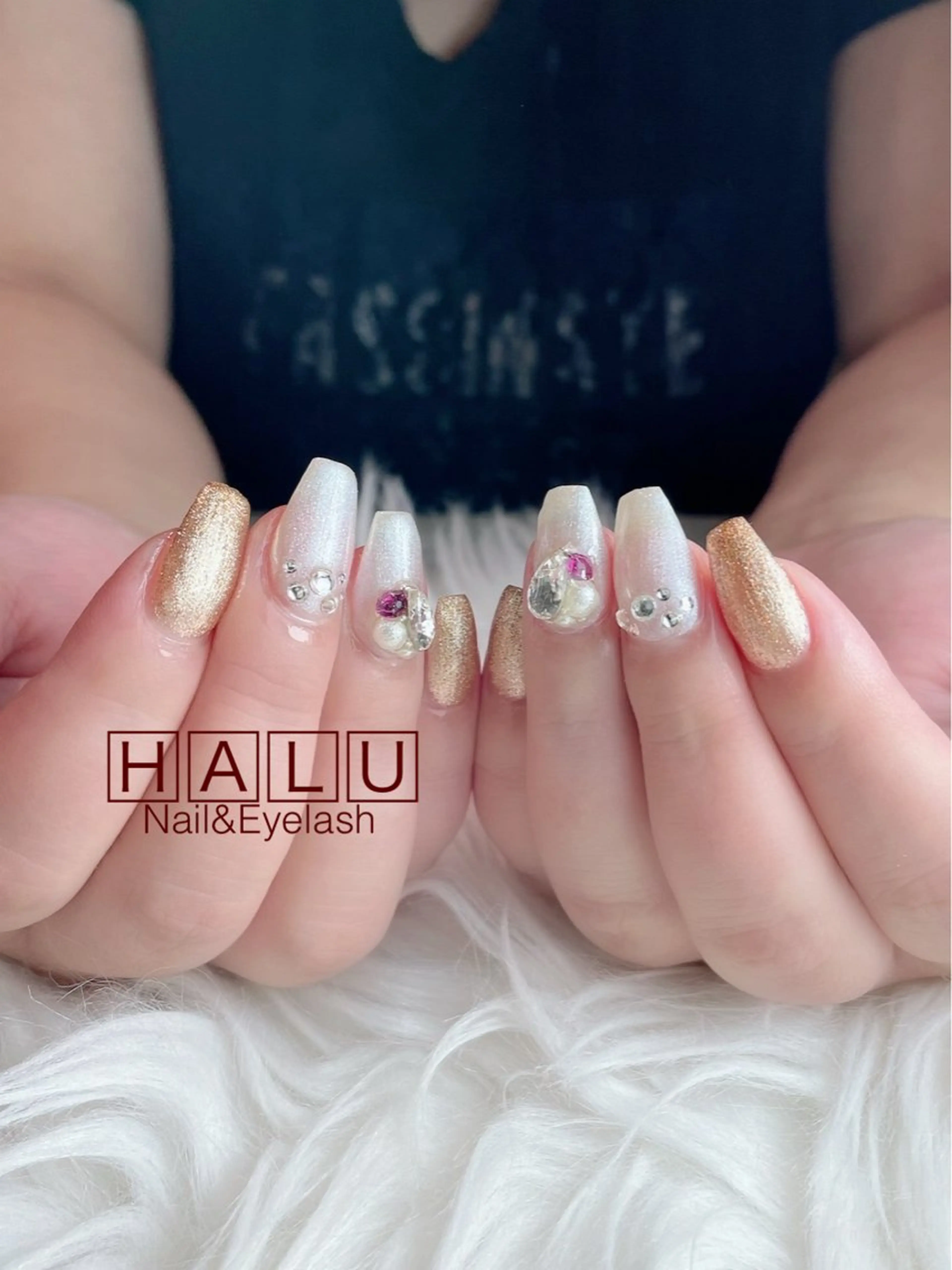 ネイル ゴールド HALU ハルのネイルデザイン