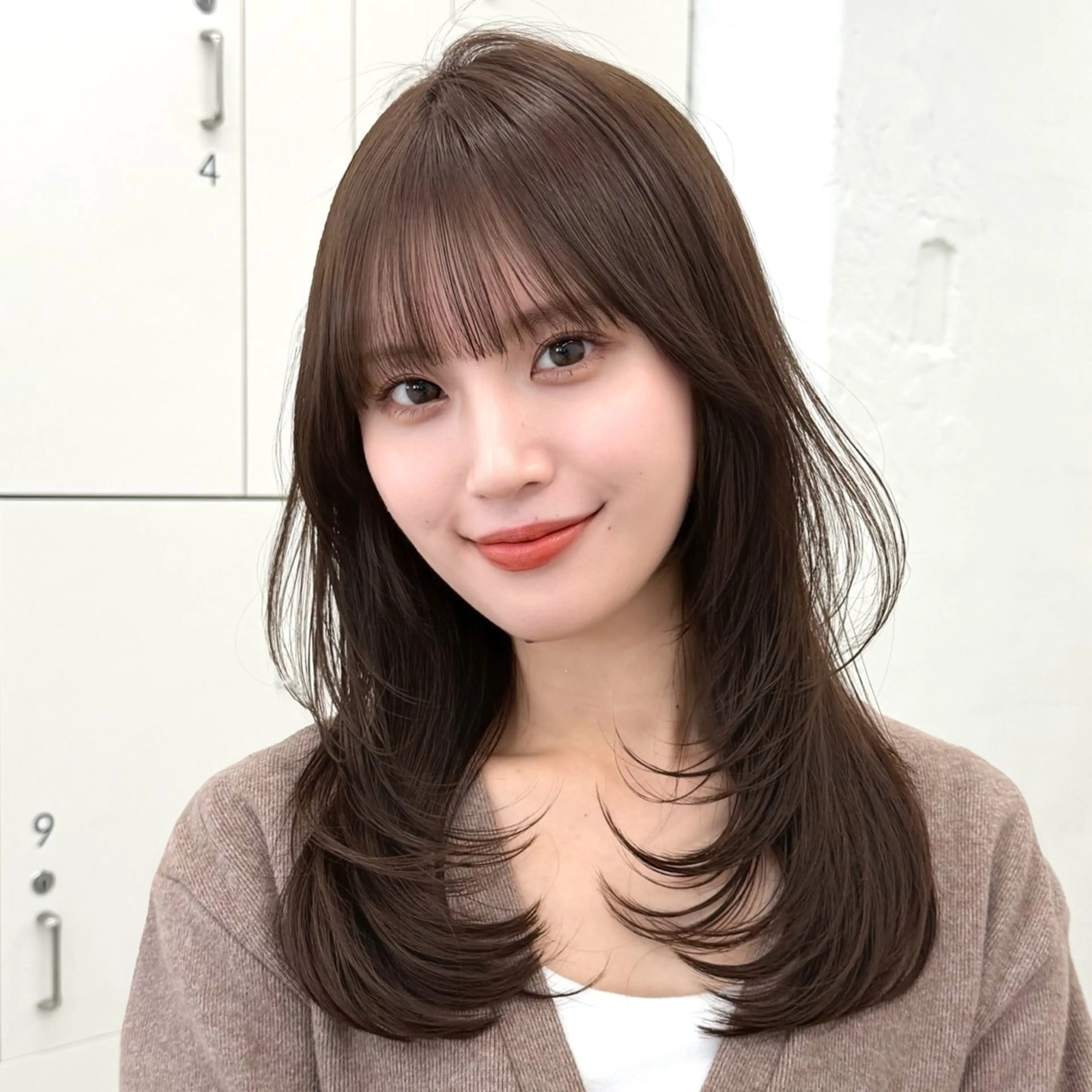 セミロング カット ヘアカラー トリートメント mei / レイヤー 顔まわり 🤍のヘアスタイル