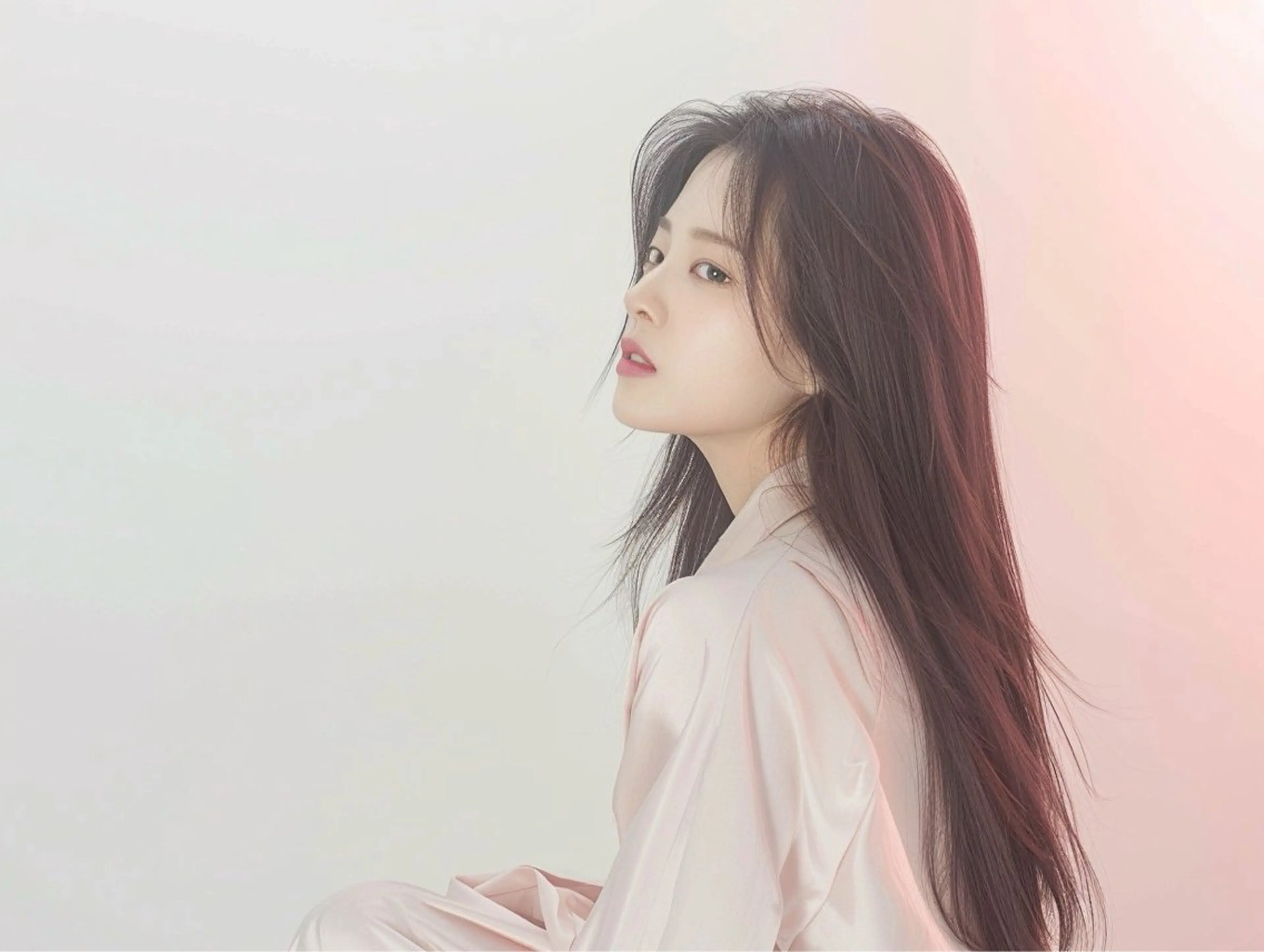 ロング NANAMI/海外風 レイヤー/ボブの眉毛・アイブロウイメージ