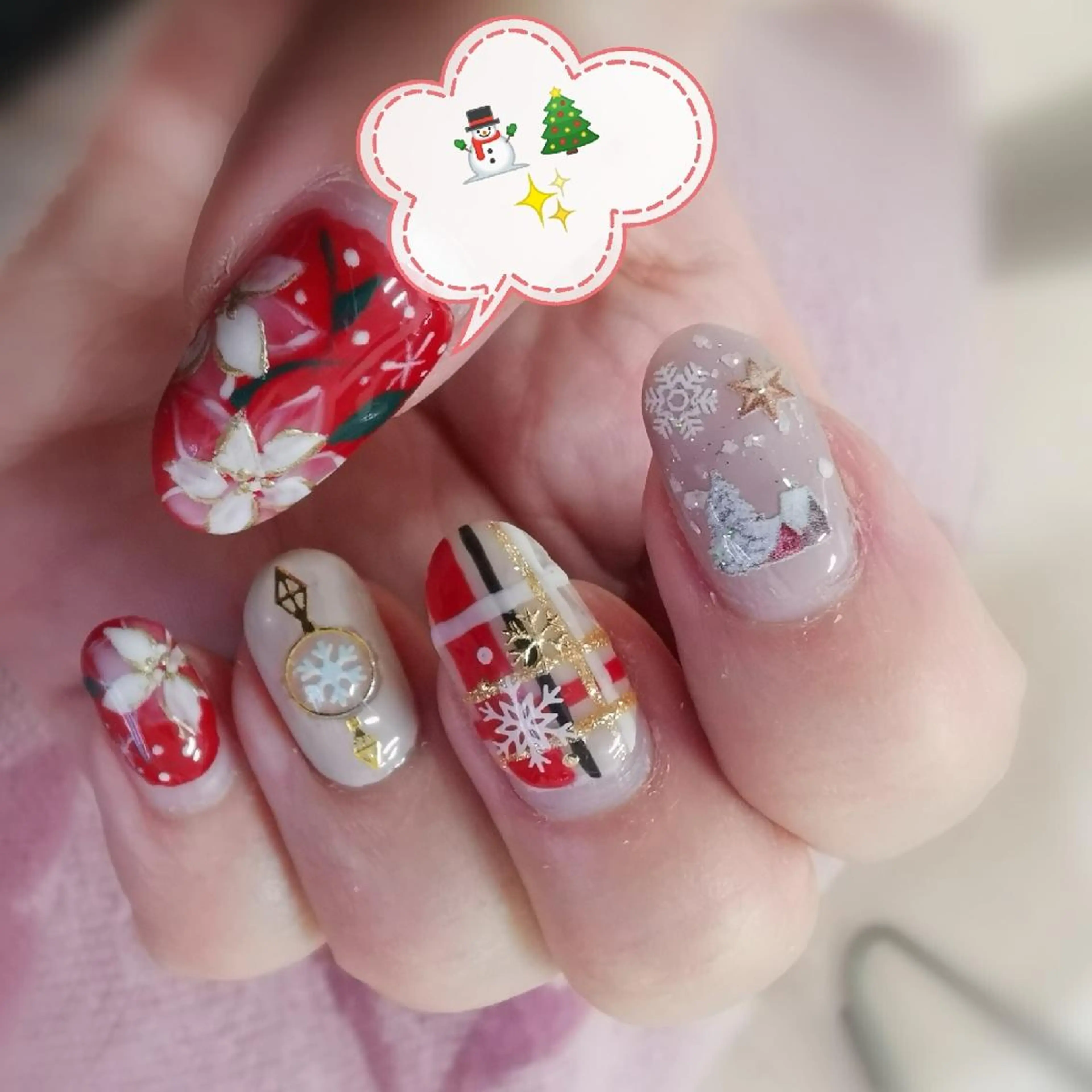 ネイル 冬ネイル クリスマス ハンドネイル reve あやののネイルデザイン