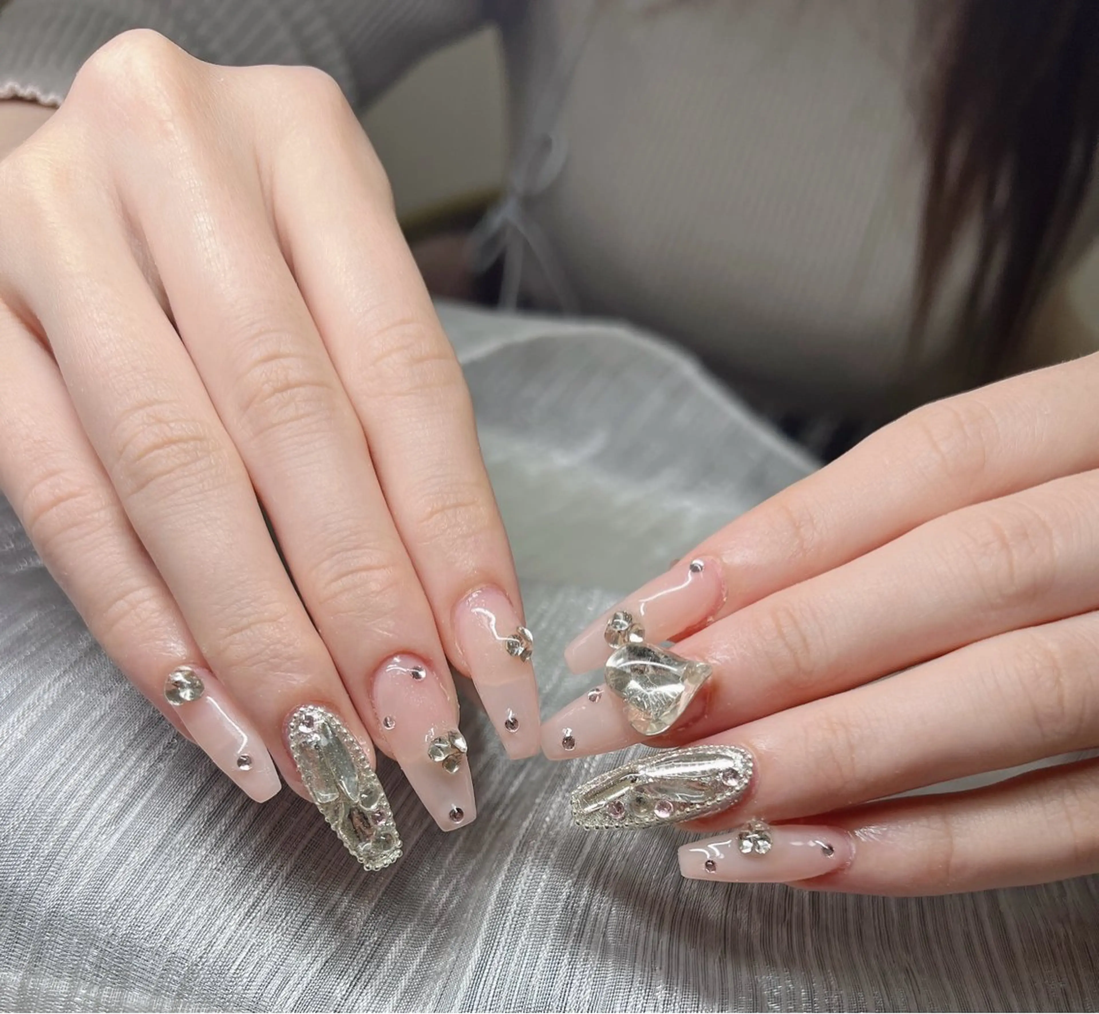 ネイル オーロラネイル チークネイル 長さ出し フットネイル フレンチネイル Lee Nails チップ長さだし専門店のネイルデザイン