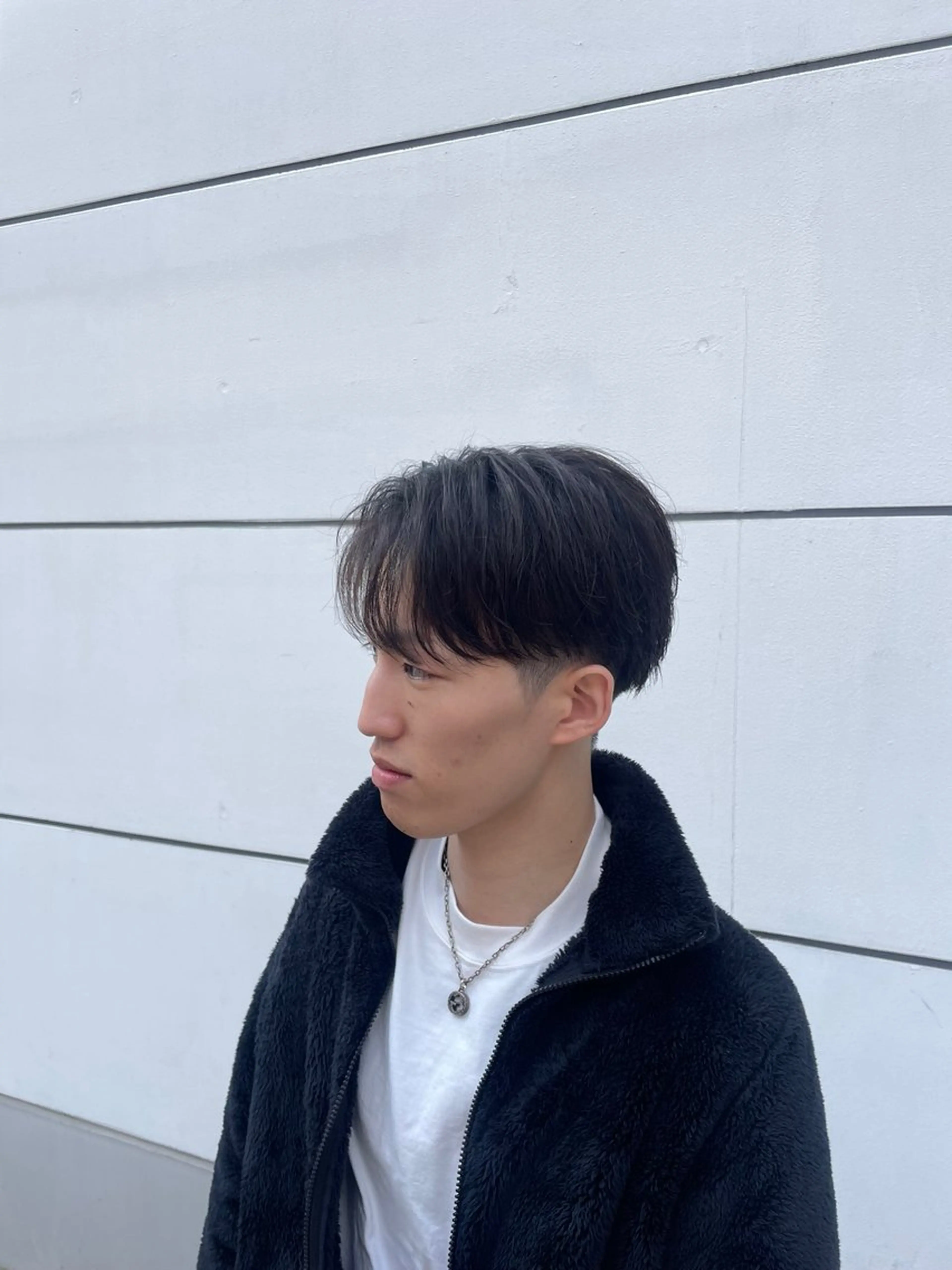 ミディアム メンズ ビジネス センターパート デート カット 縮毛矯正 メンズカット、パーマ 特化美容師🌀/高田の眉毛・アイブロウイメージ