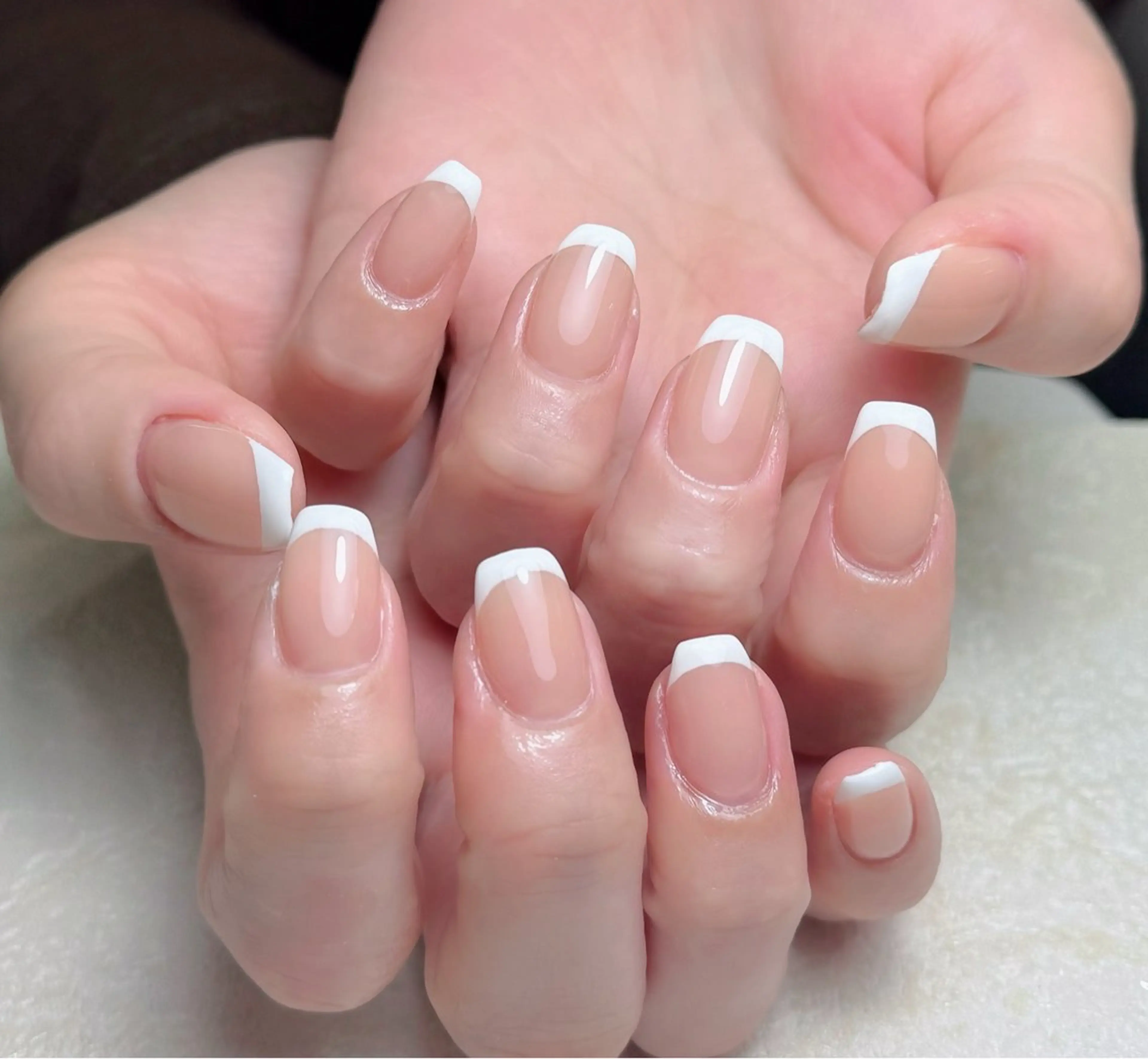 ネイル アートネイル 長さ出し フレンチネイル ジェルネイル ガーリー ハンドネイル 中野駅から2分 MEO NAILのネイルデザイン