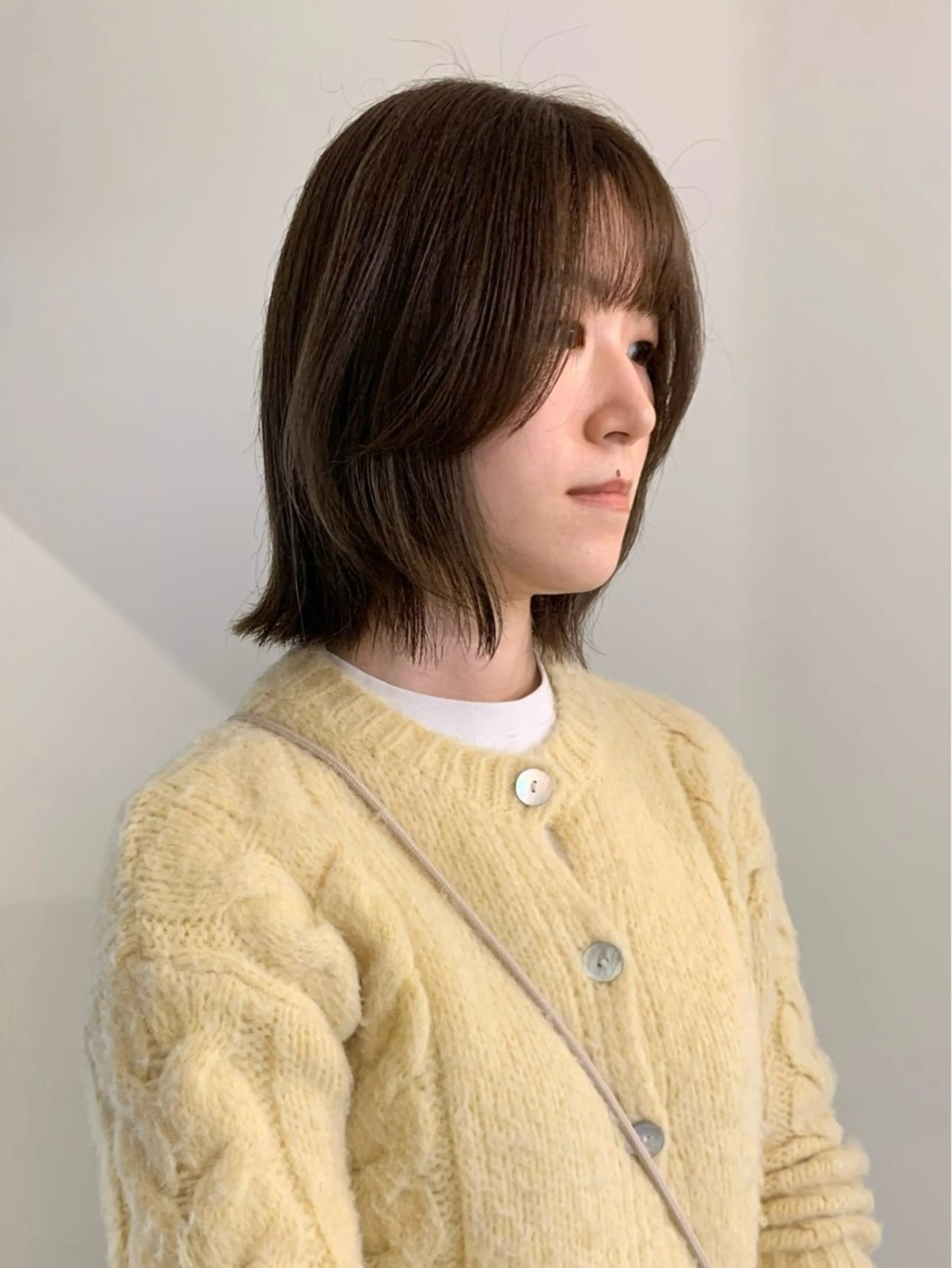 セミロング くびれヘア くびれレイヤー レイヤーカット カット ヘアカラー トリートメント 落合希 Olivebeigeのヘアスタイル