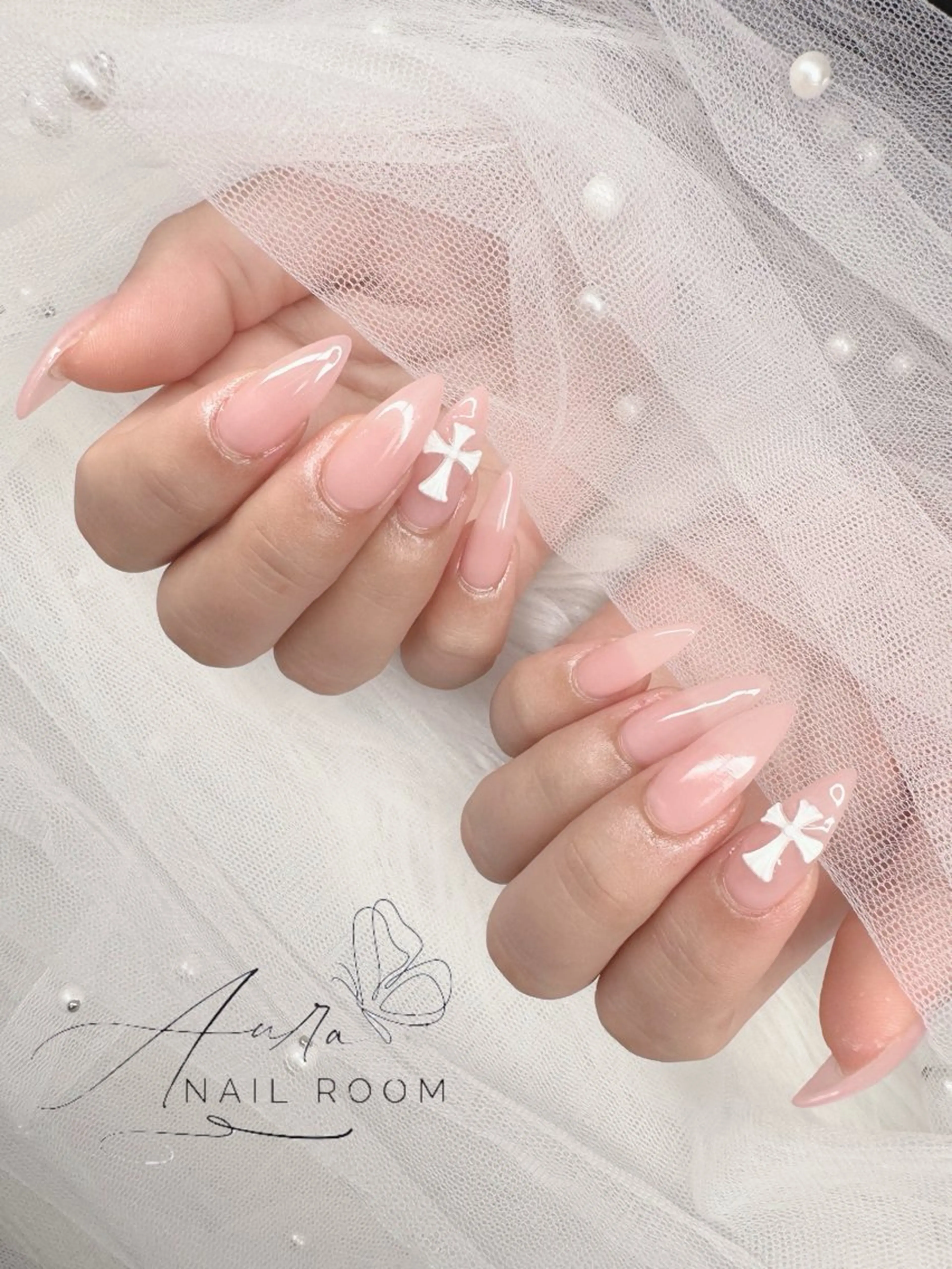 ネイル Aura nail room所属・Luna (Aura nail room)のネイルデザイン