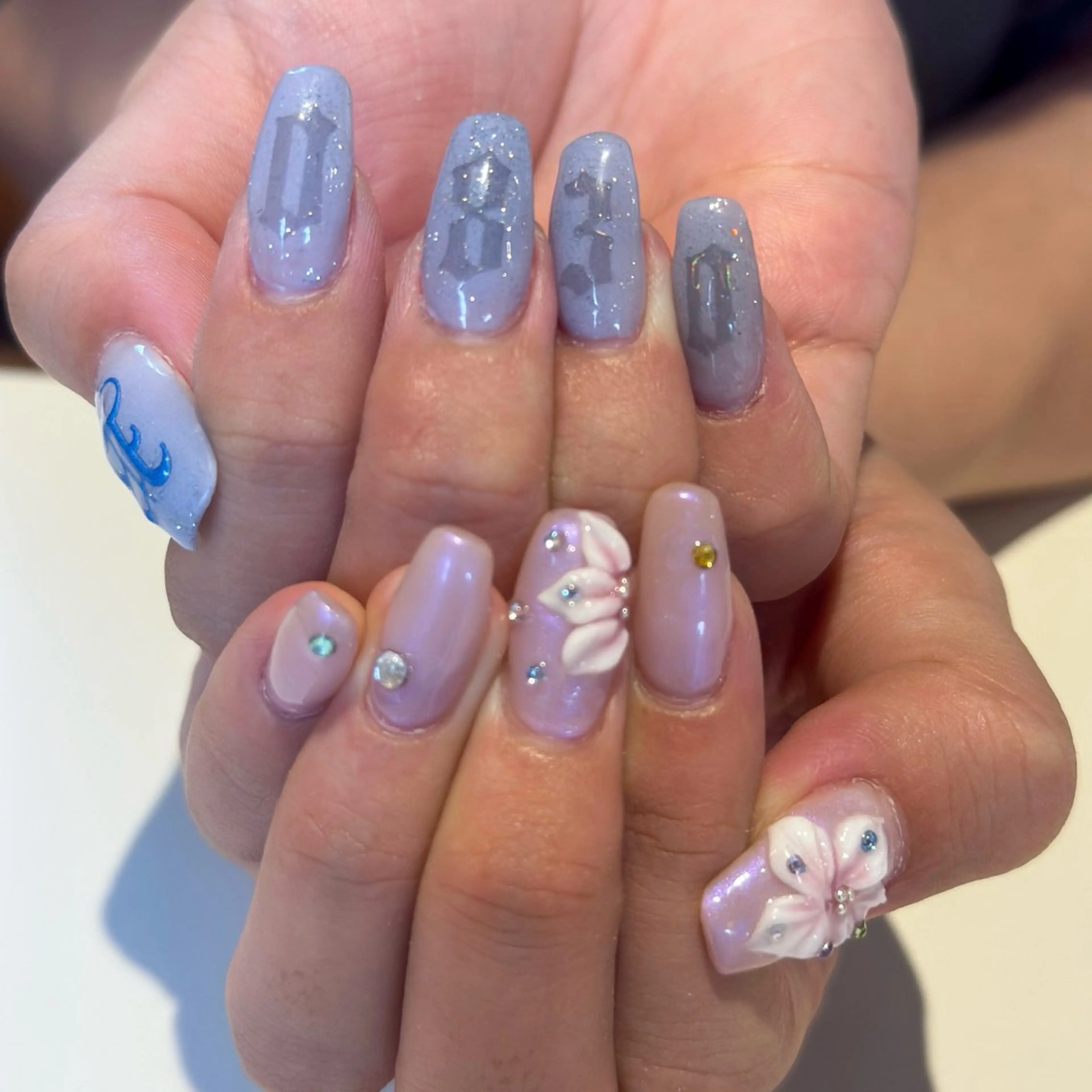 ネイル Bonnal所属・Manamǐ 個性派のネイルデザイン