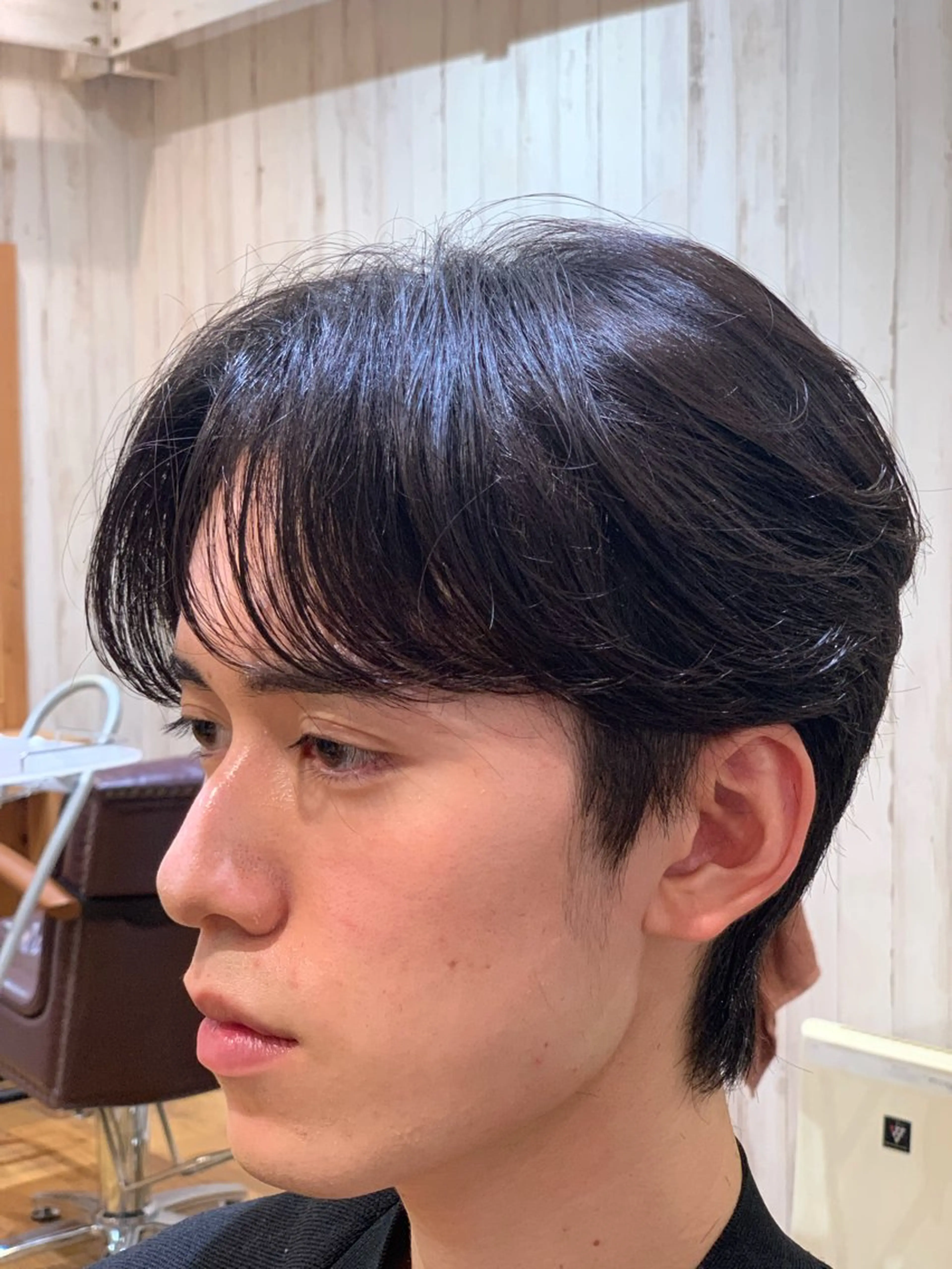 メンズ センターパート カルマパーマ メンズ韓国風 マッシュ メンズパーマ 井上 浅朝のヘアスタイル