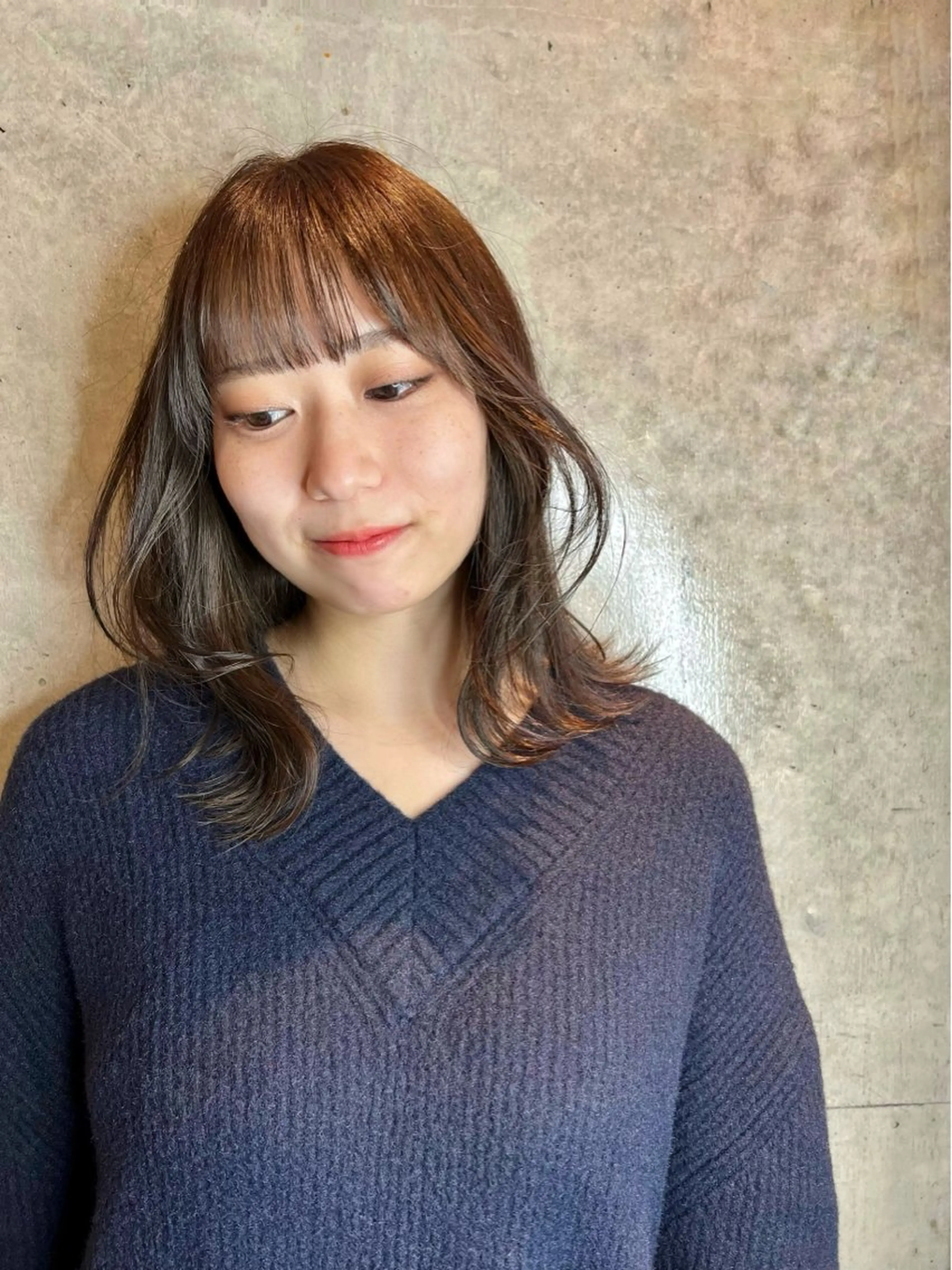 ミディアム 小林 綾美のヘアスタイル