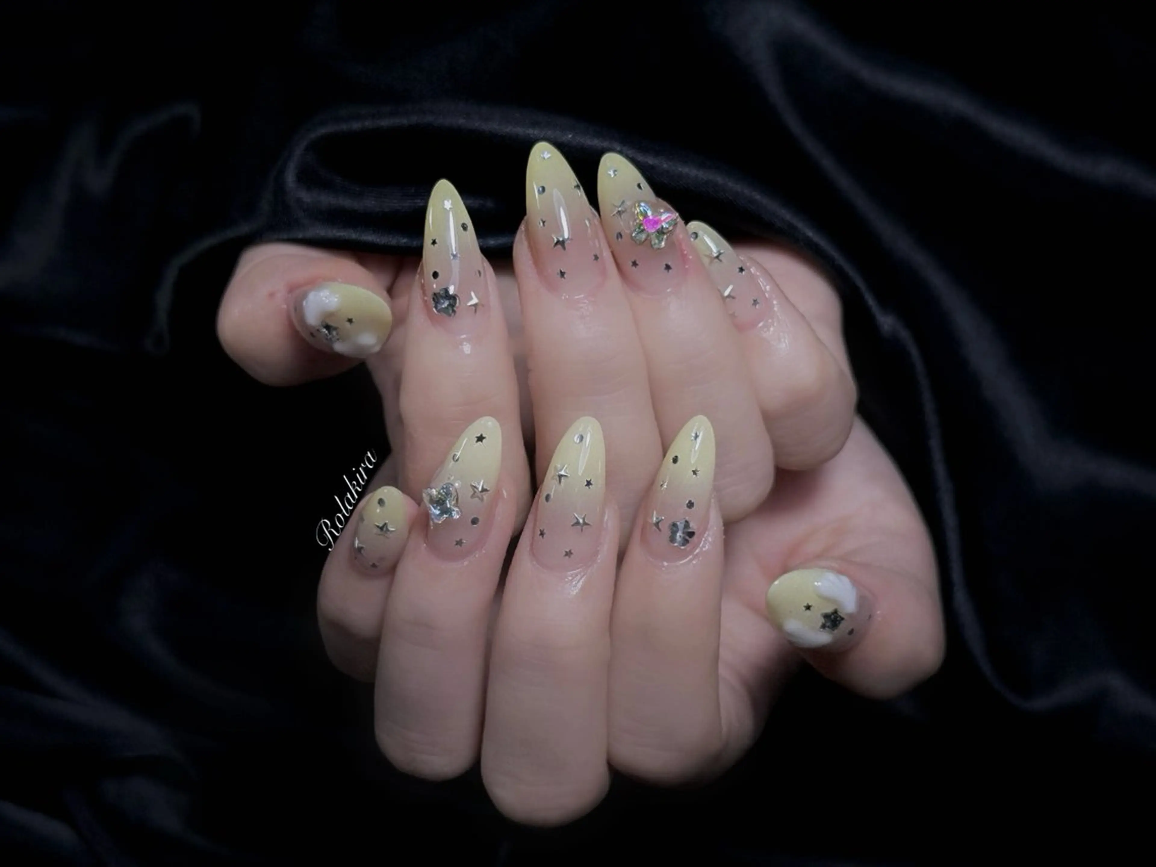 ネイル チークネイル 長さ出し フレンチネイル ジェルネイル 韓国ネイル ハンドネイル Rola kira 麗のネイルデザイン