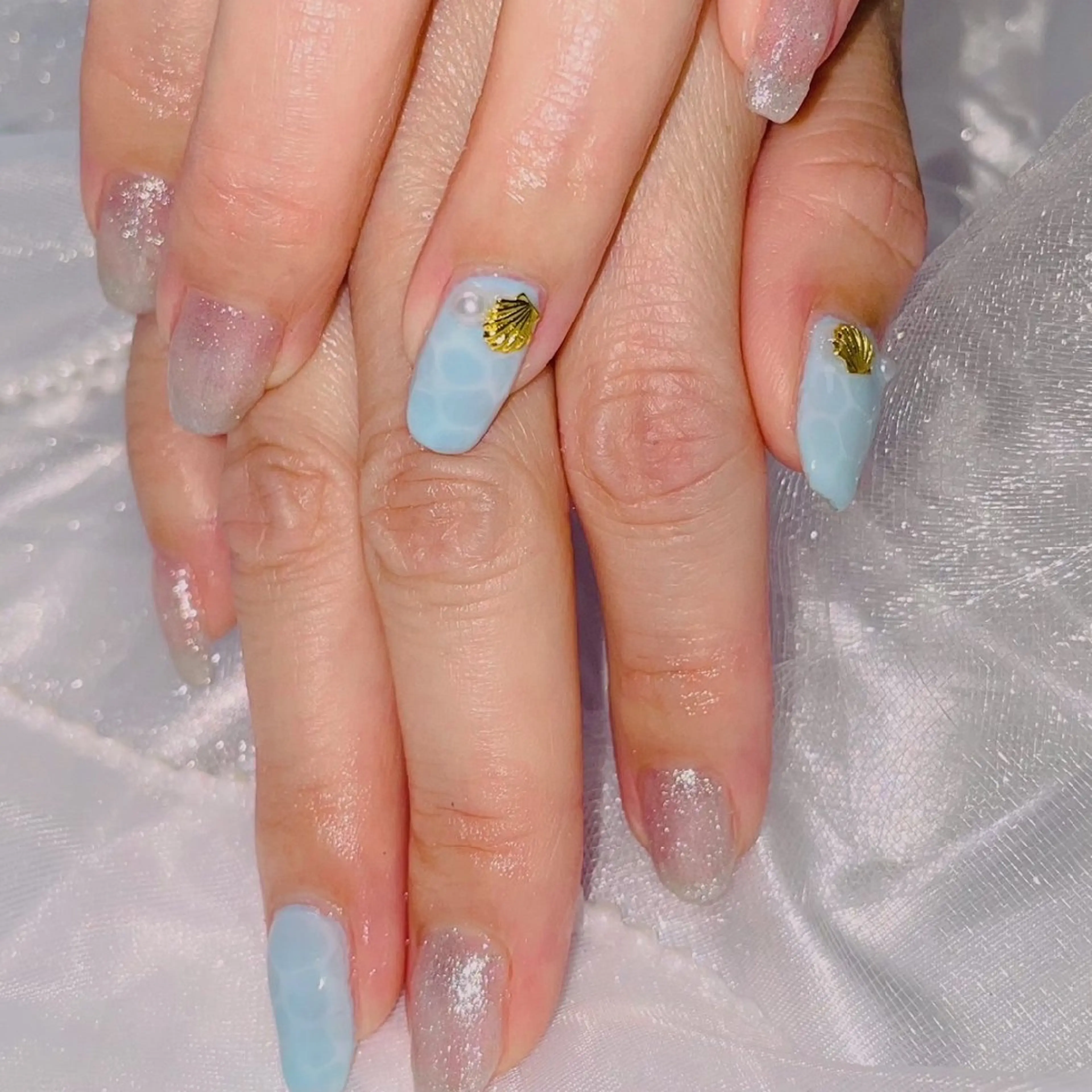 水面ネイルの写真