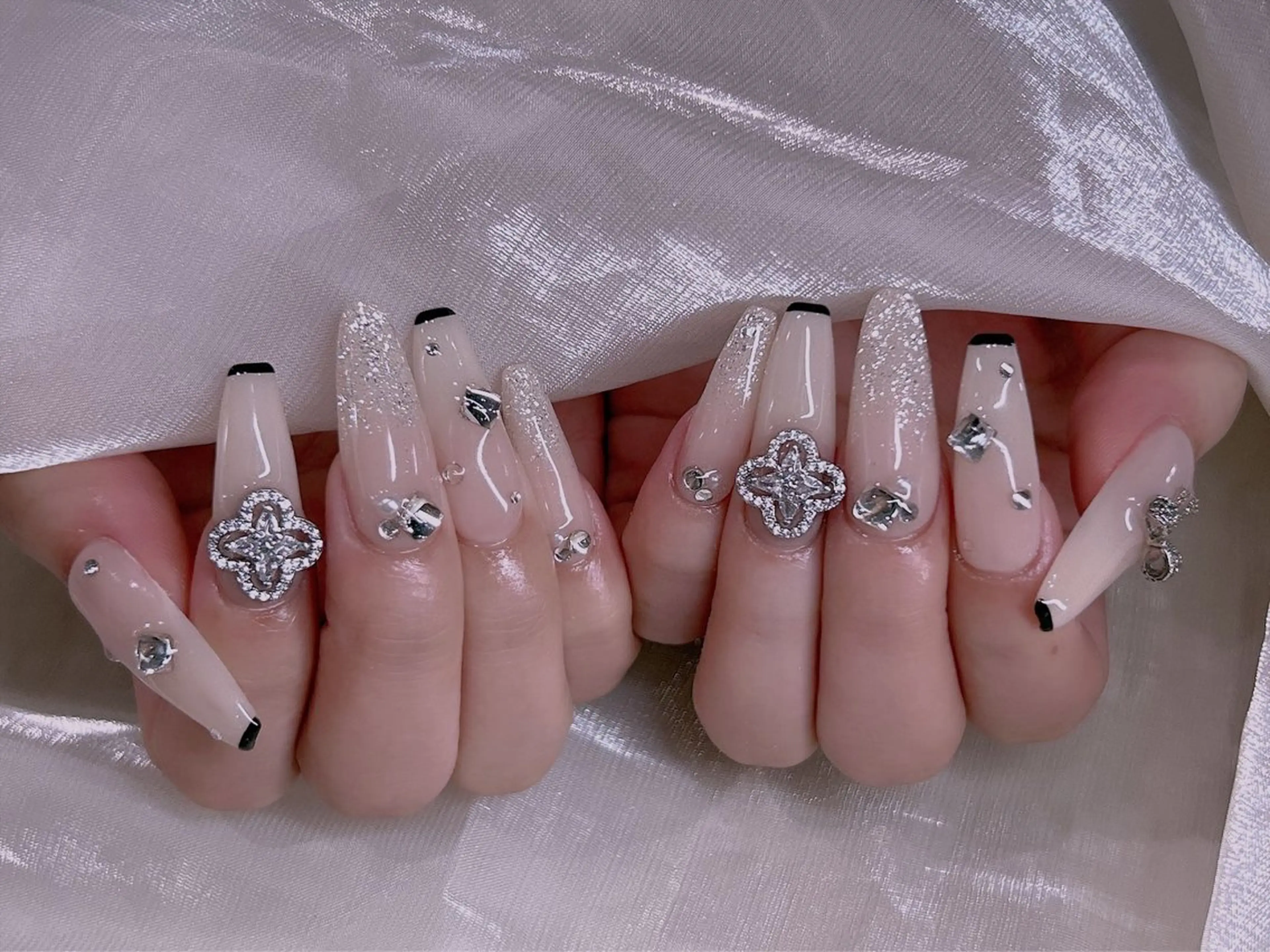 ネイル ハンドネイル エムズ ハヤシのネイルデザイン