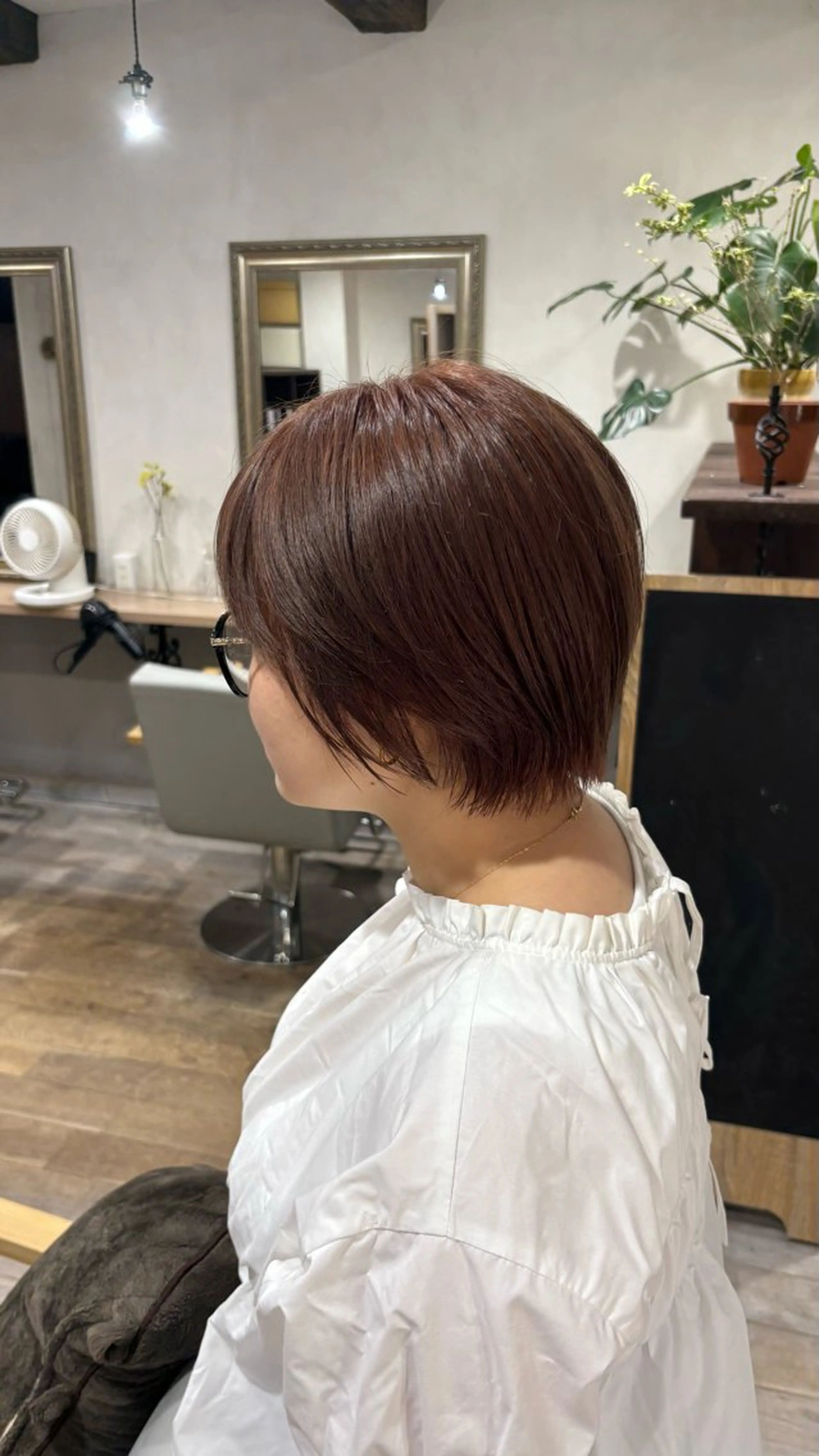 ショート カラー 透明感カラー🫧/ naluのヘアスタイル